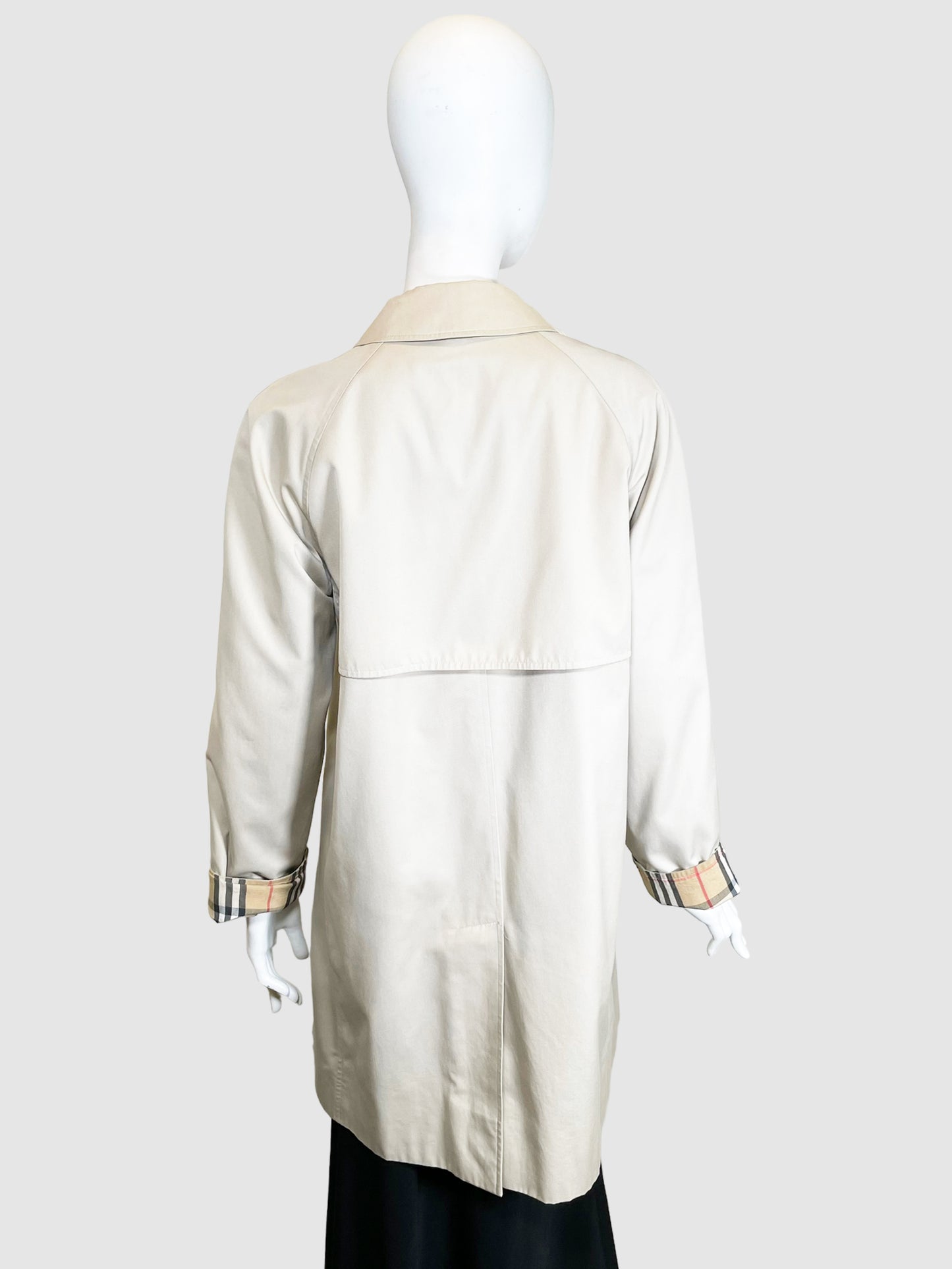 Burberry's Trench Coat with Plaid Lining - Size S/M