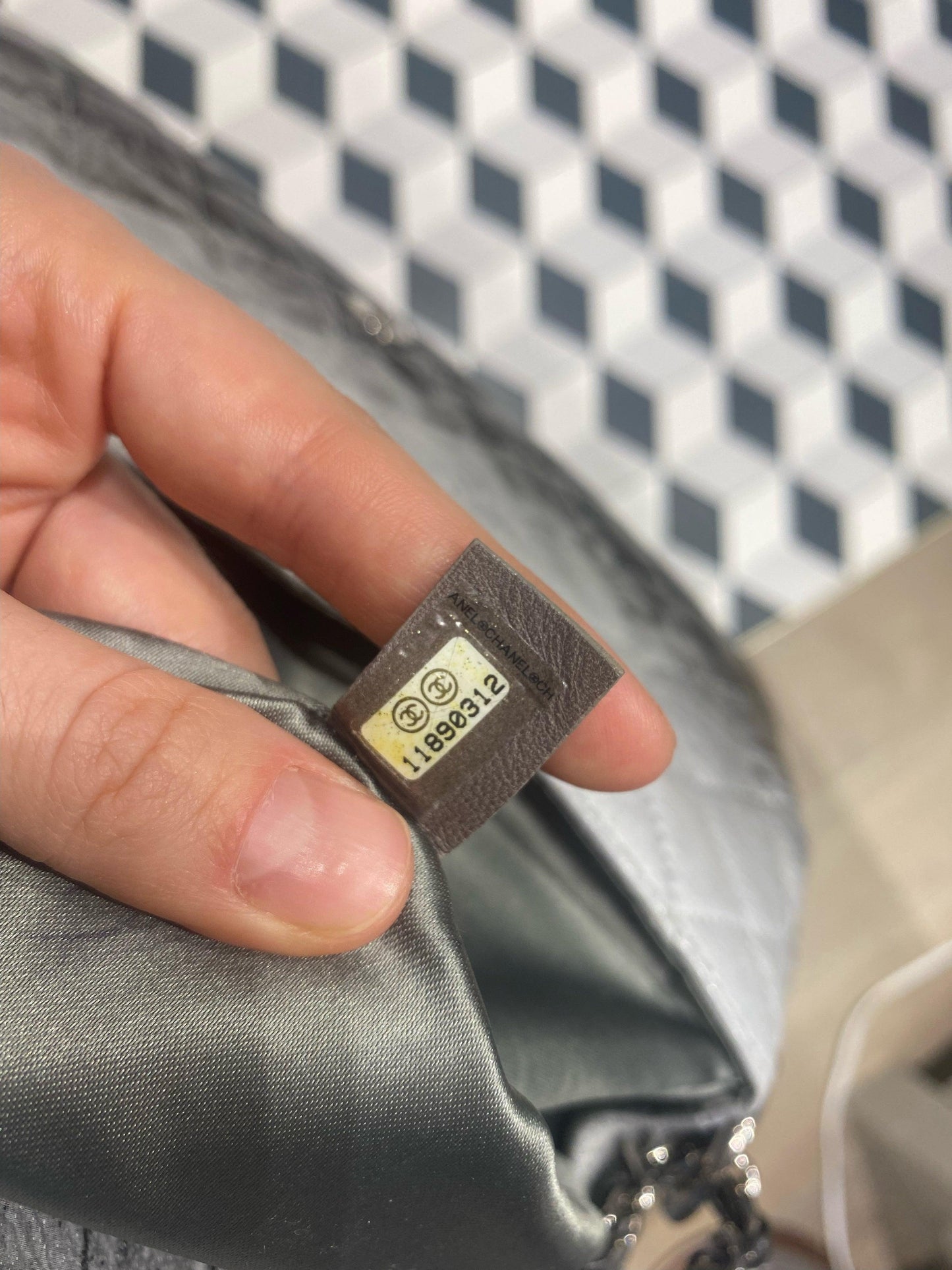 Chanel "Ombrè Jumbo Single Flap" - Second Nature Boutique