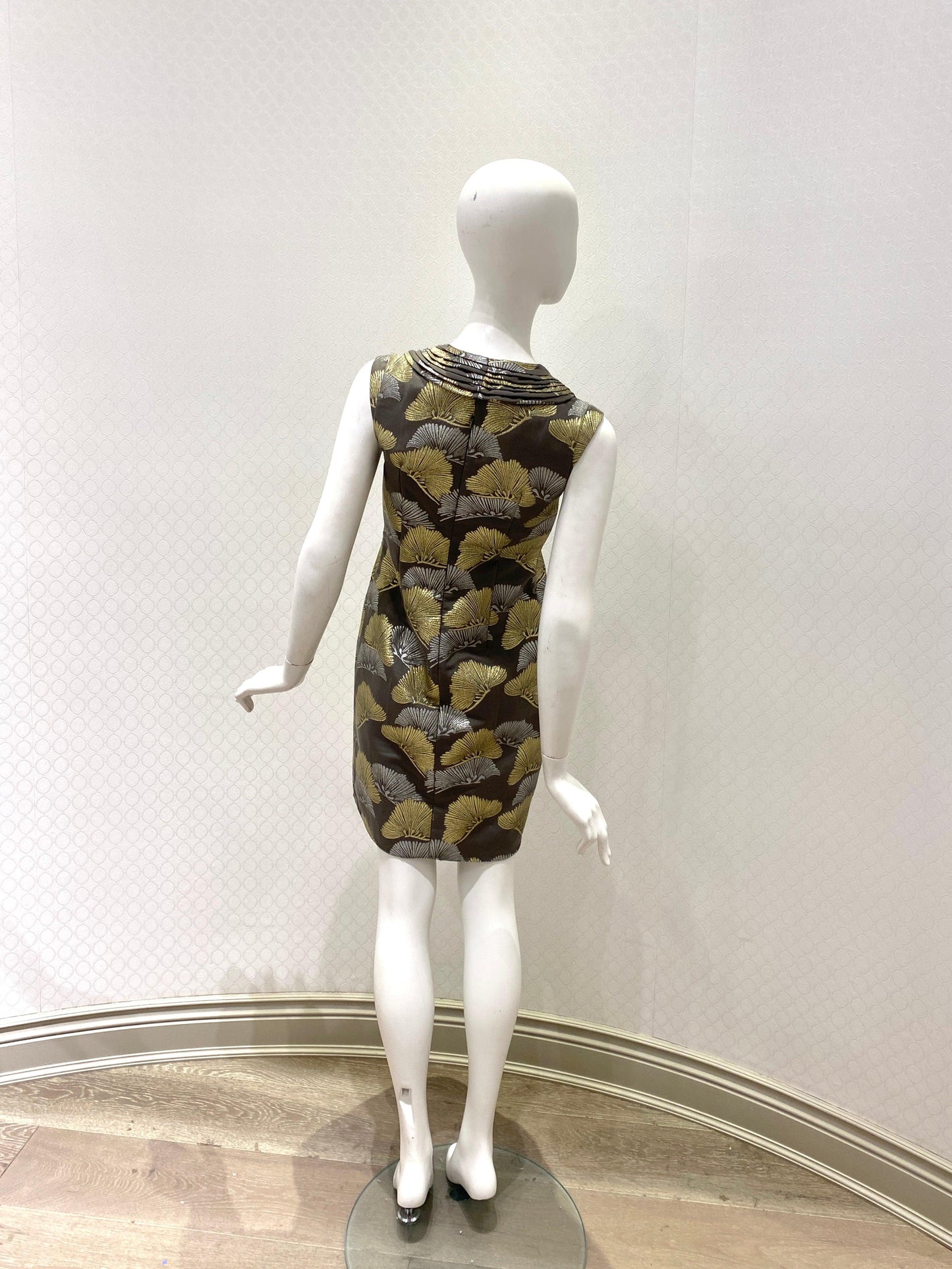 Vera Wang - Size 36 - Second Nature Boutique