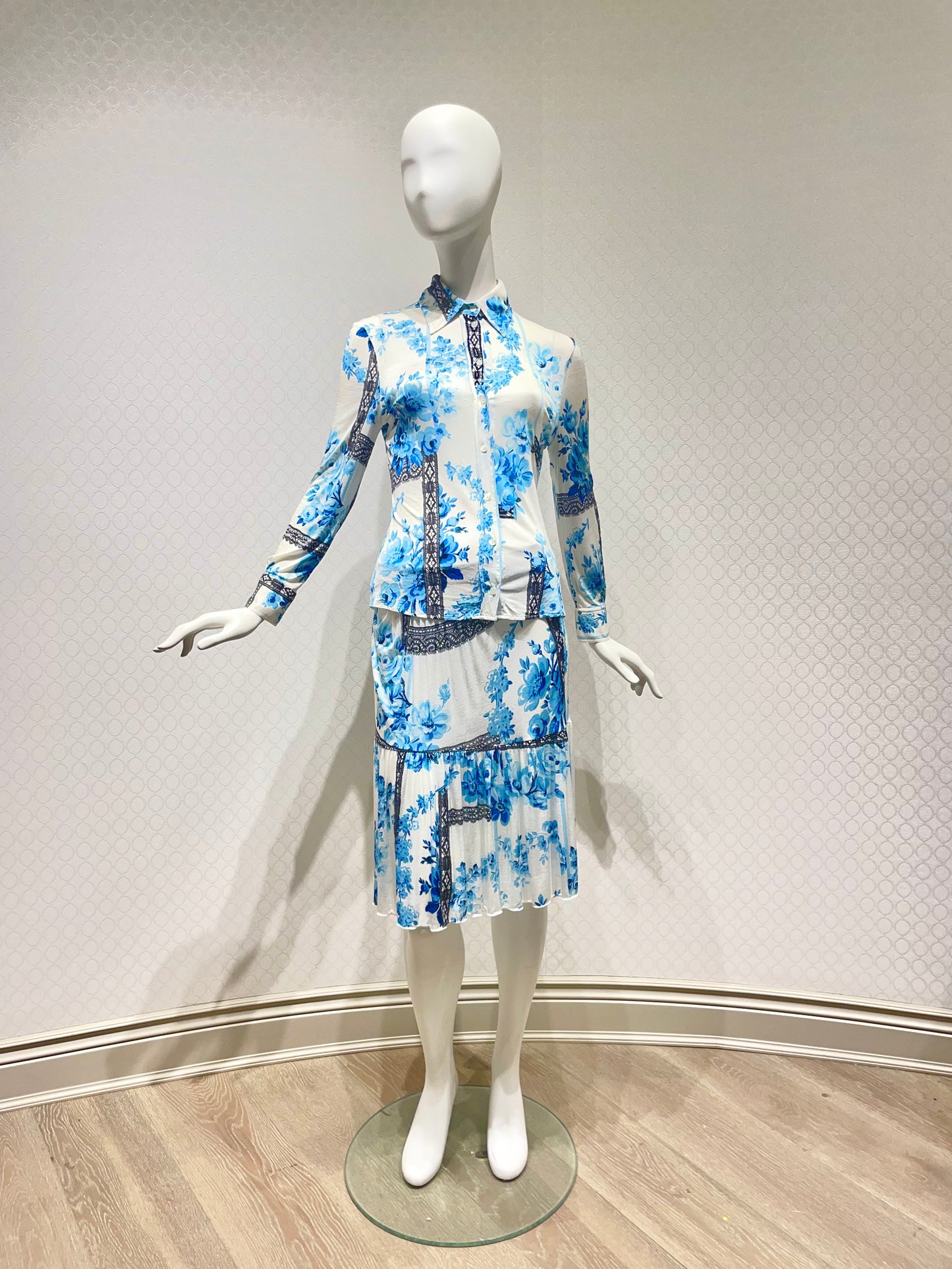 Blumarine - Size 42 - Second Nature Boutique