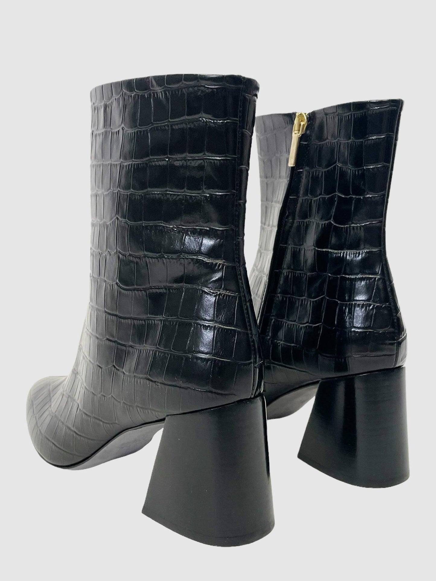 Thursday - Size 10.5 - Second Nature Boutique