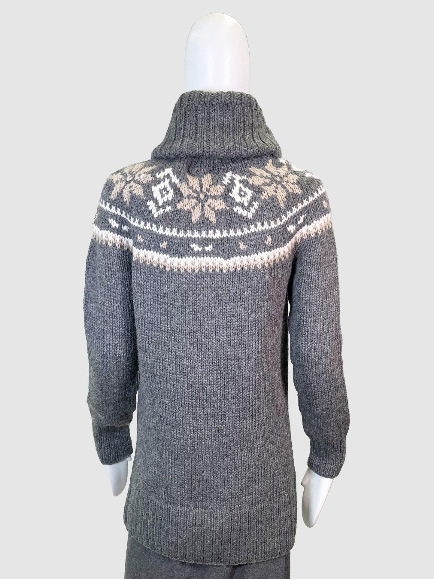 Moncler - Size L - Second Nature Boutique