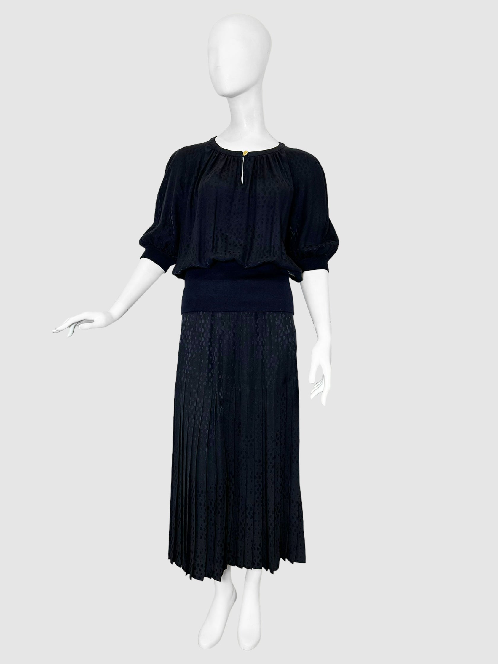Valentino Designer Consignment