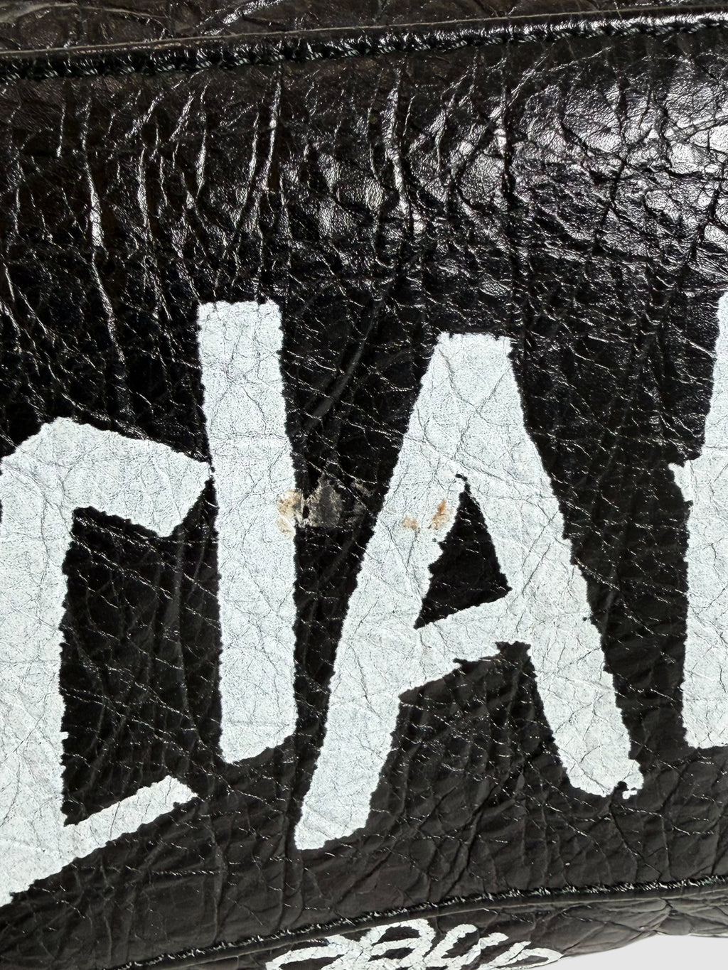 Graffiti Classic City Bag