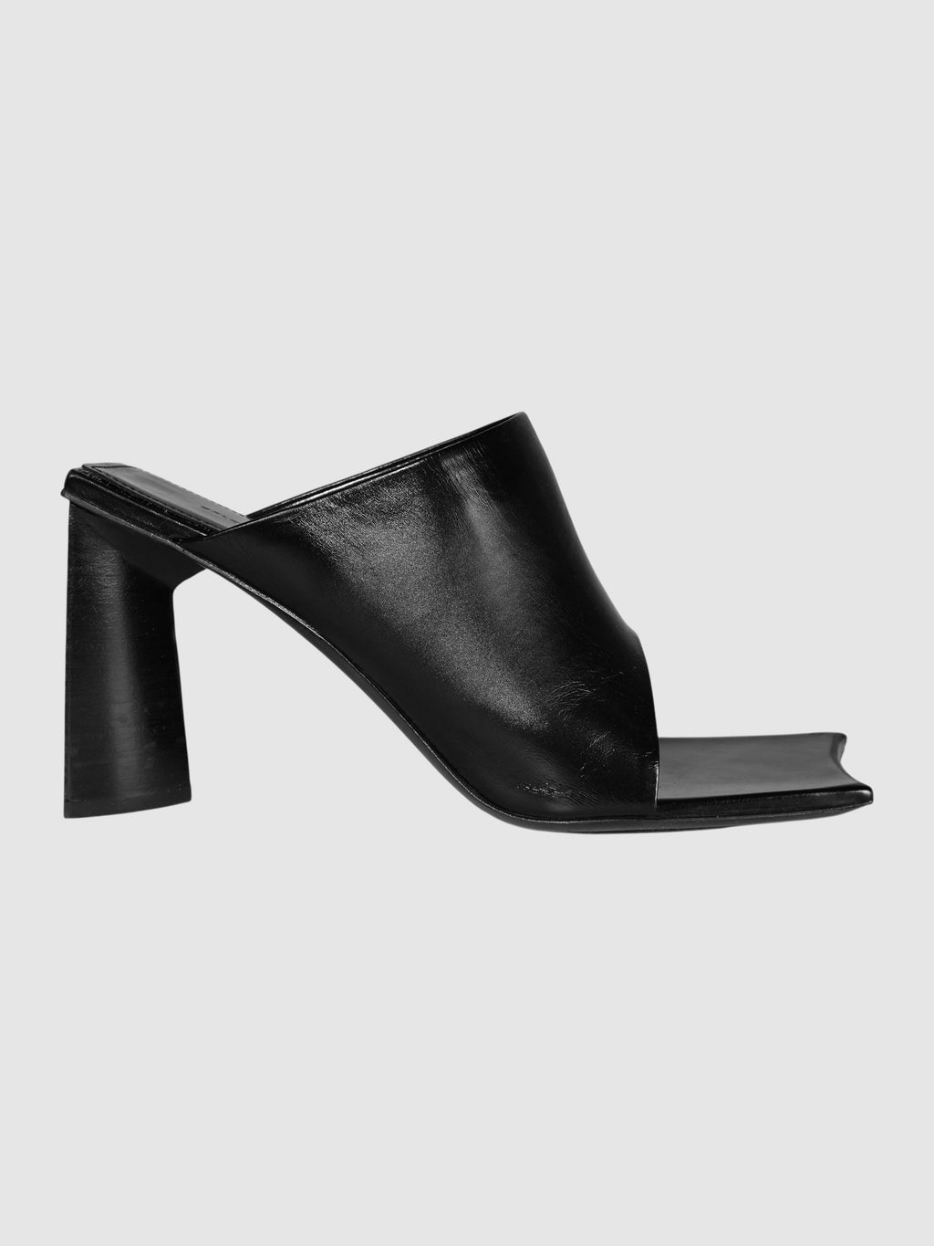 Leather Moon Pumps