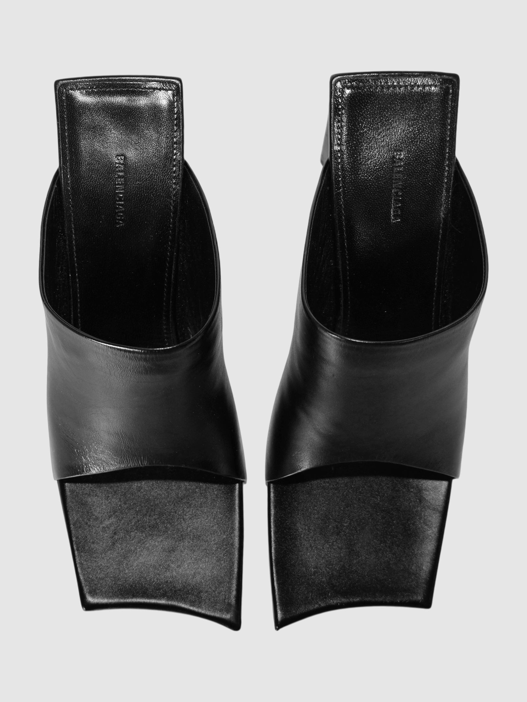 Leather Moon Pumps