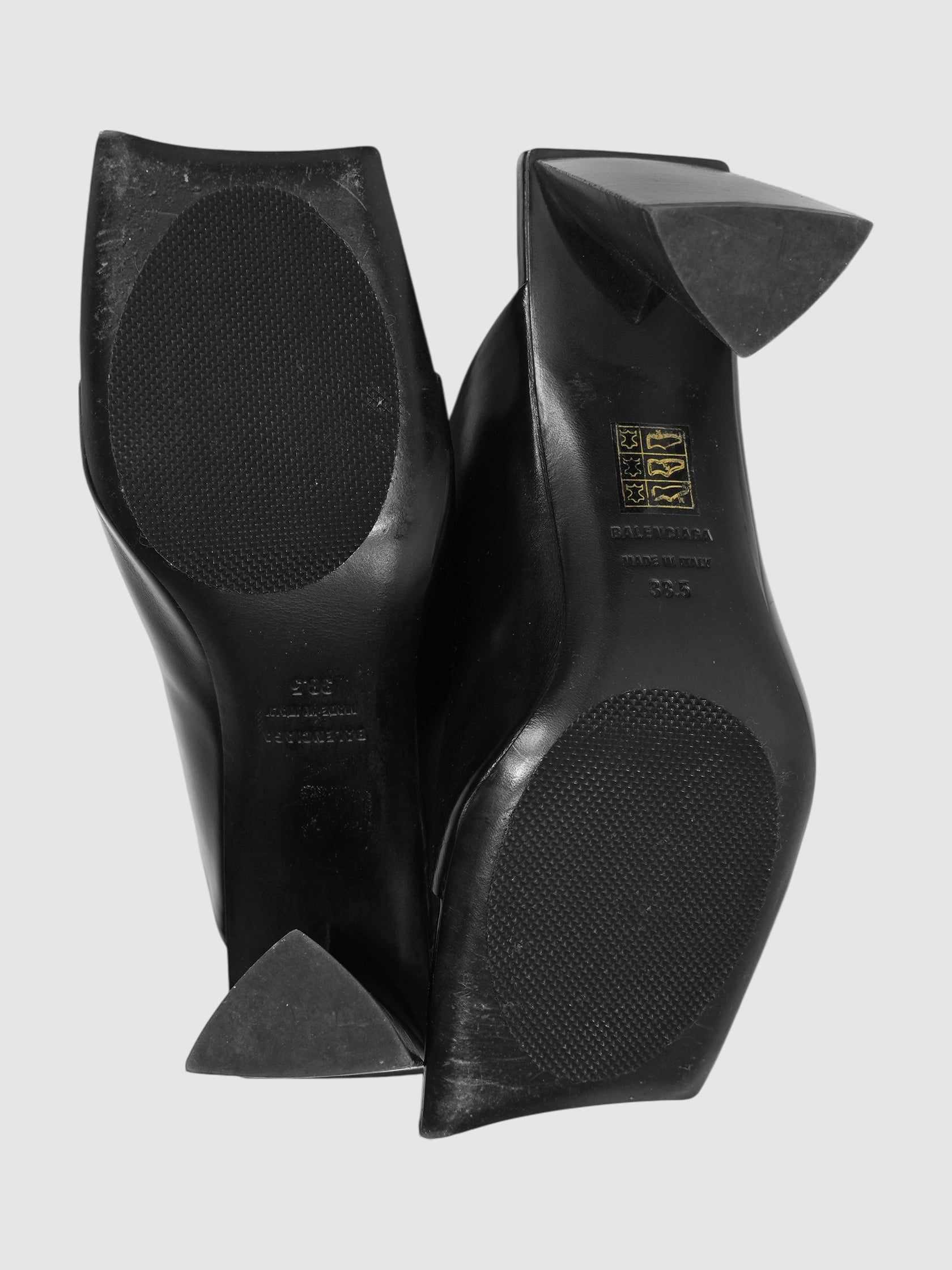 Leather Moon Pumps