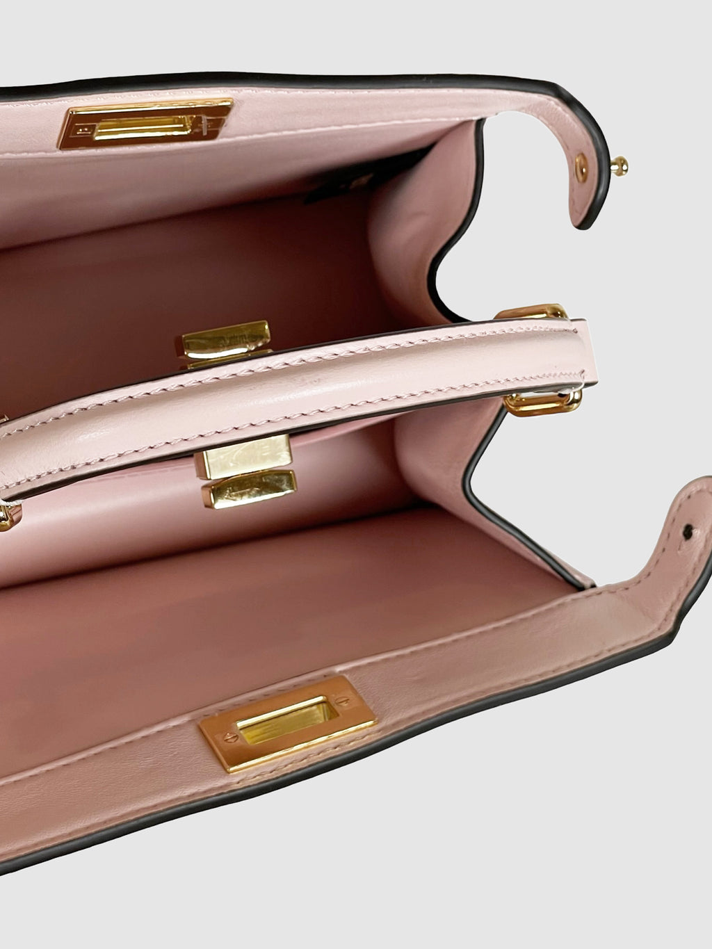 Peekaboo ISeeU Petite Bag