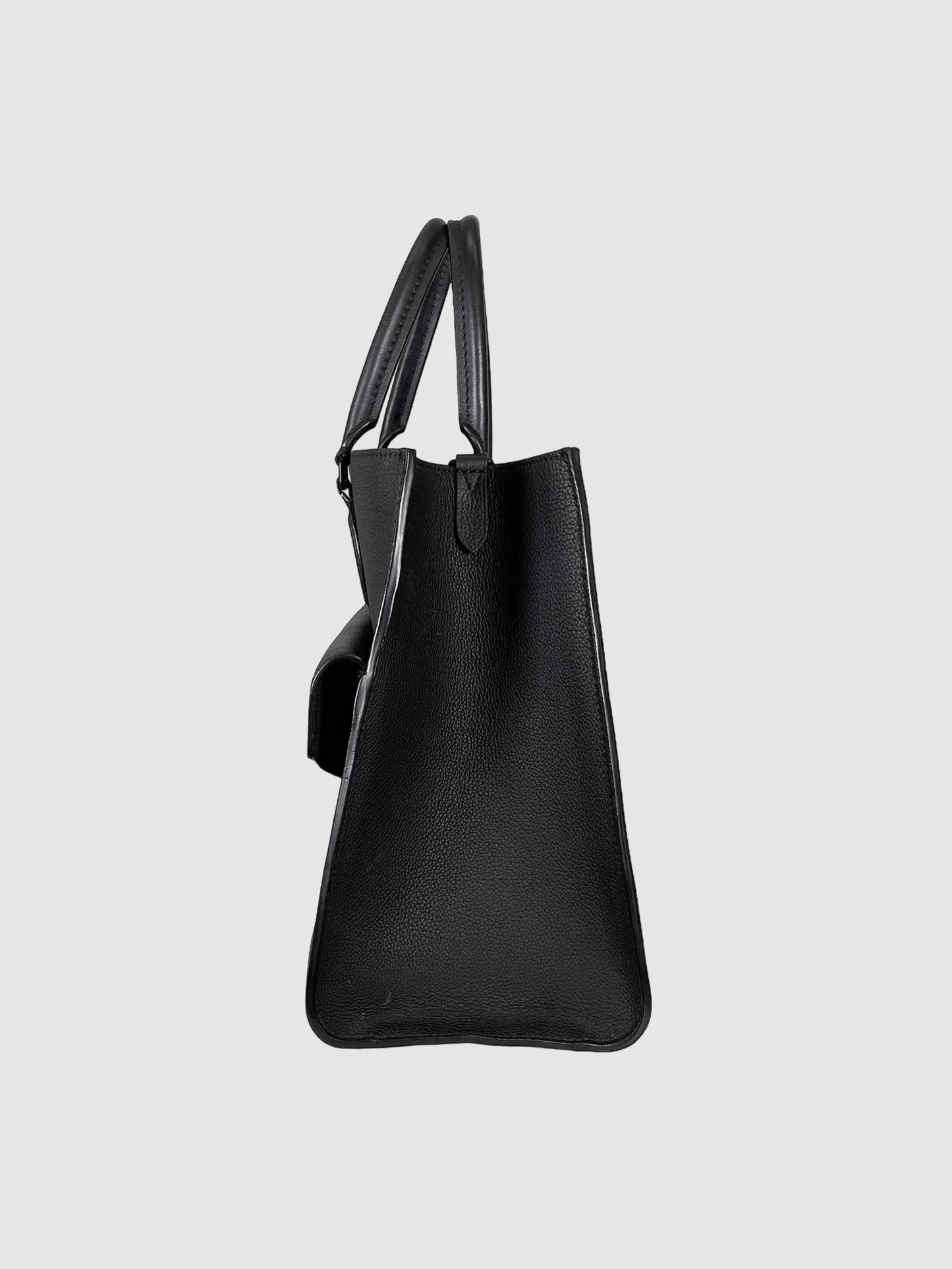 Lockme Leather Tote Bag