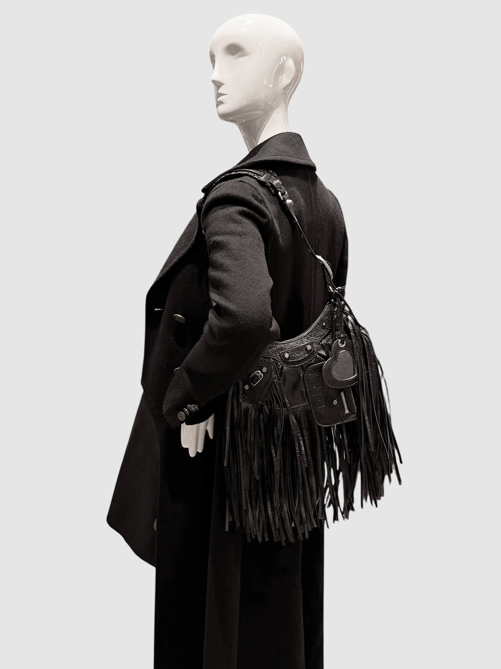 Le Cagole Fringe Shoulder Bag