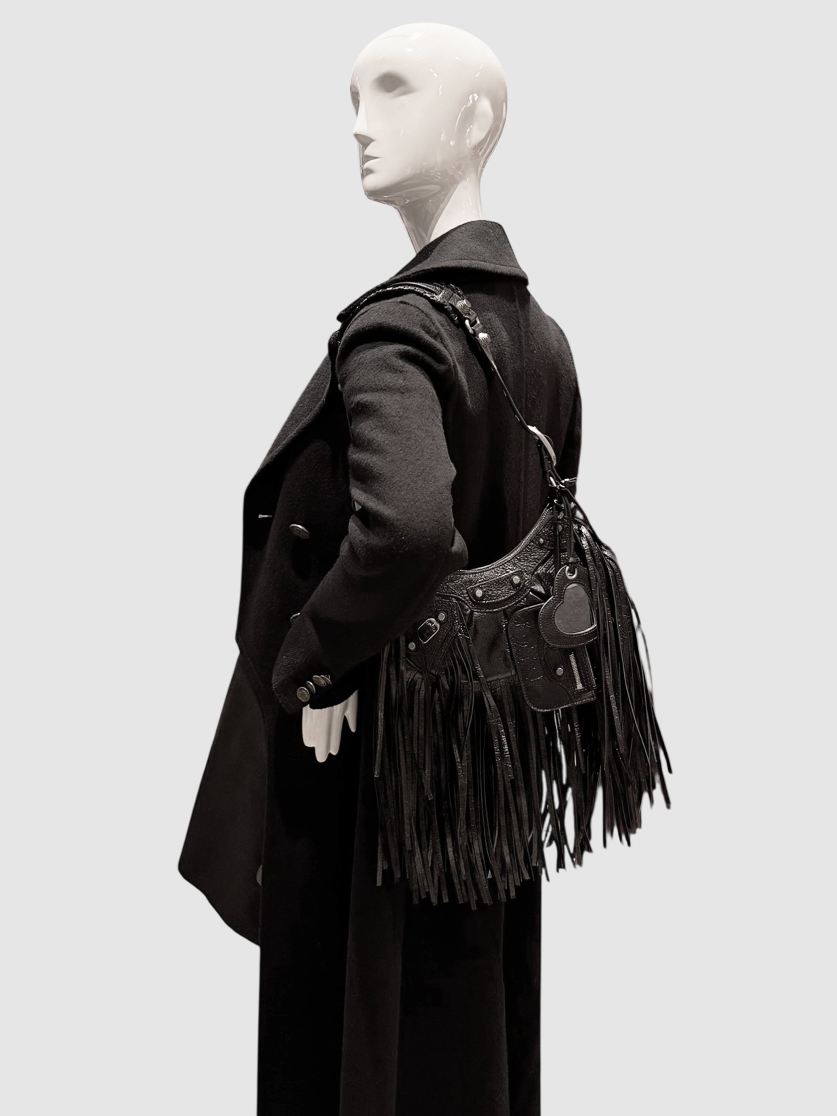 Le Cagole Fringe Shoulder Bag