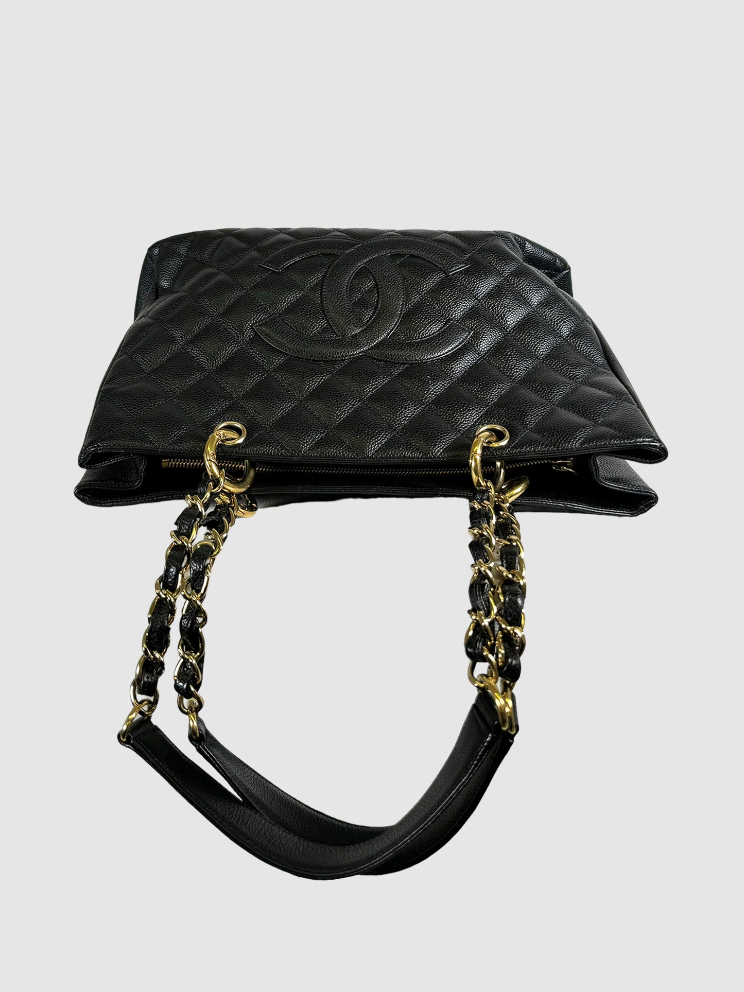 Caviar Quilted Grand Shopping Tote