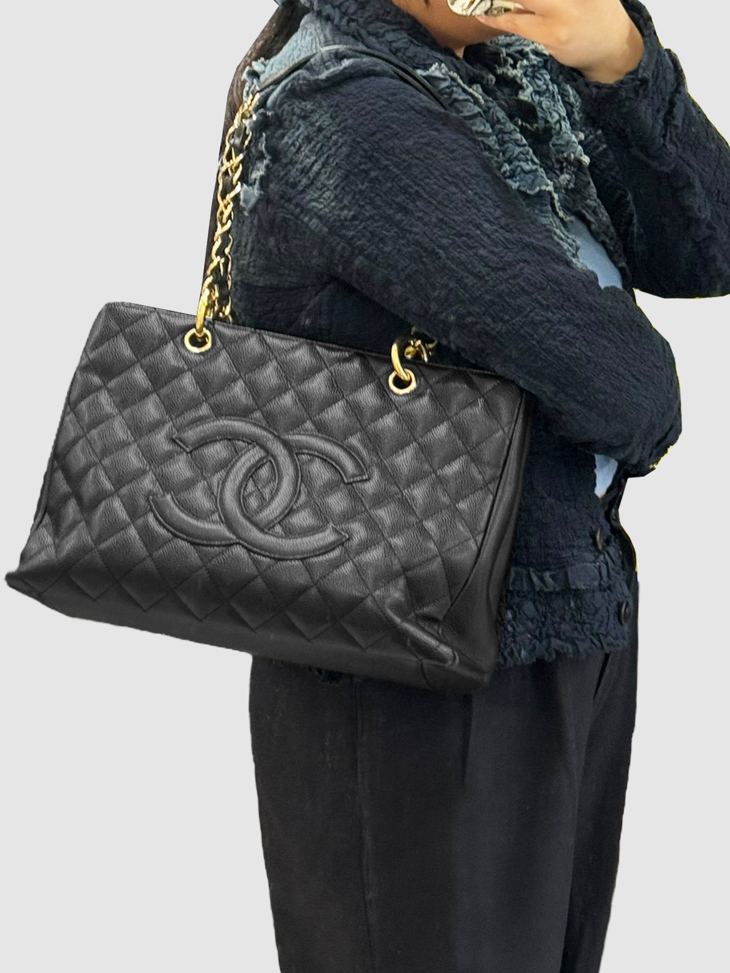 Caviar Quilted Grand Shopping Tote