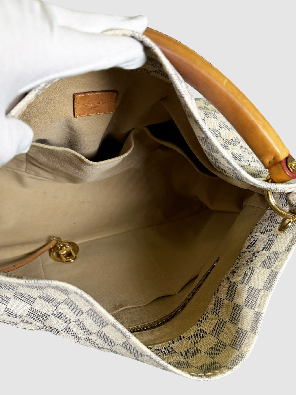 Artsy Damier Azur Bag