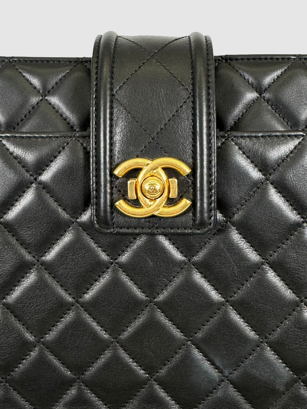 Elegant CC Quilted Tote