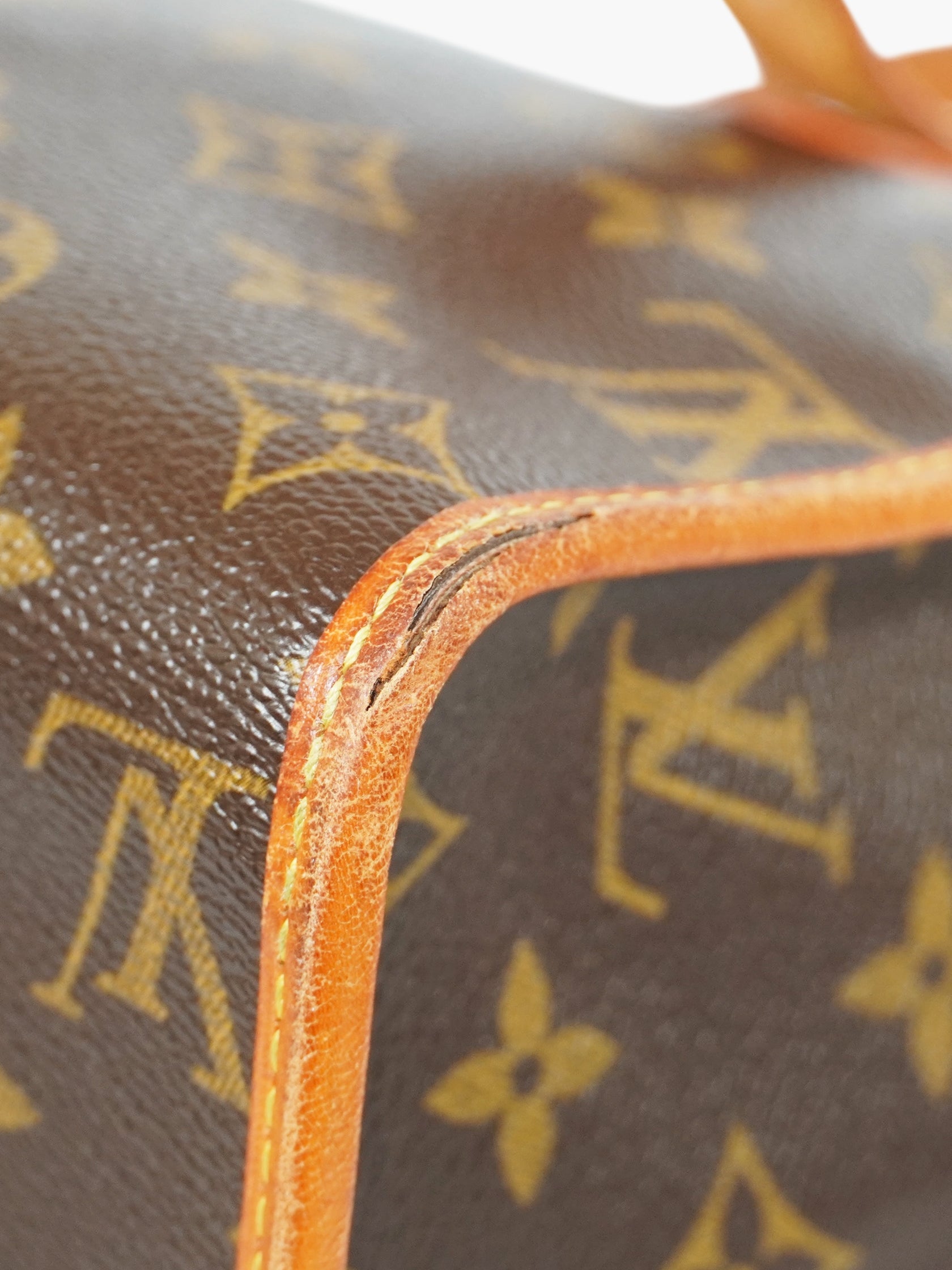 Popincourt Shoulder Bag
