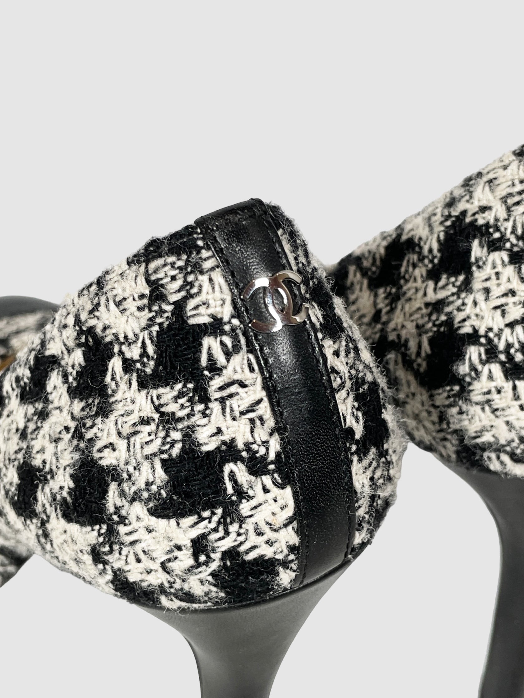 Tweed Pumps - Size 37