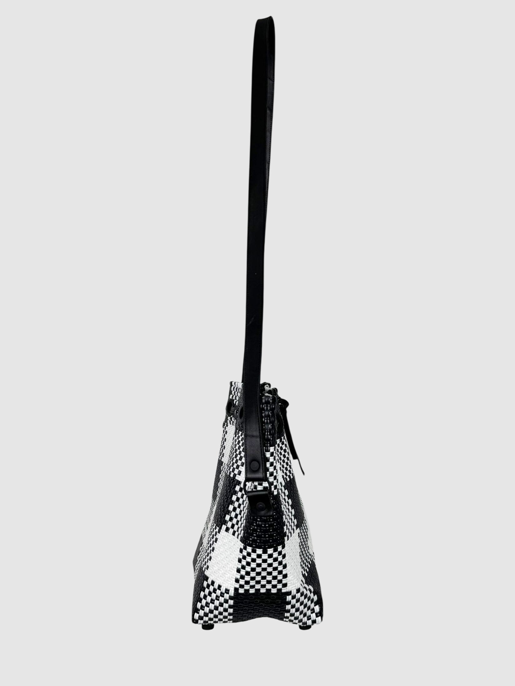 Woven Bucket Bag