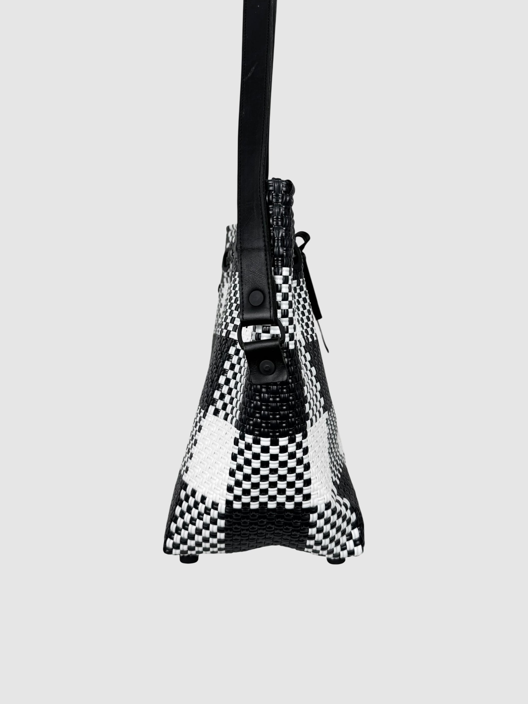 Woven Bucket Bag