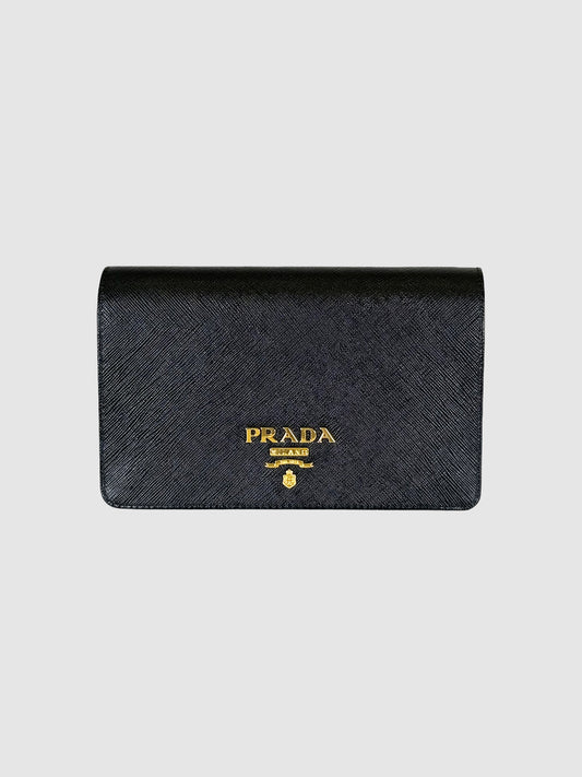 Galleria Saffiano Wallet on Chain