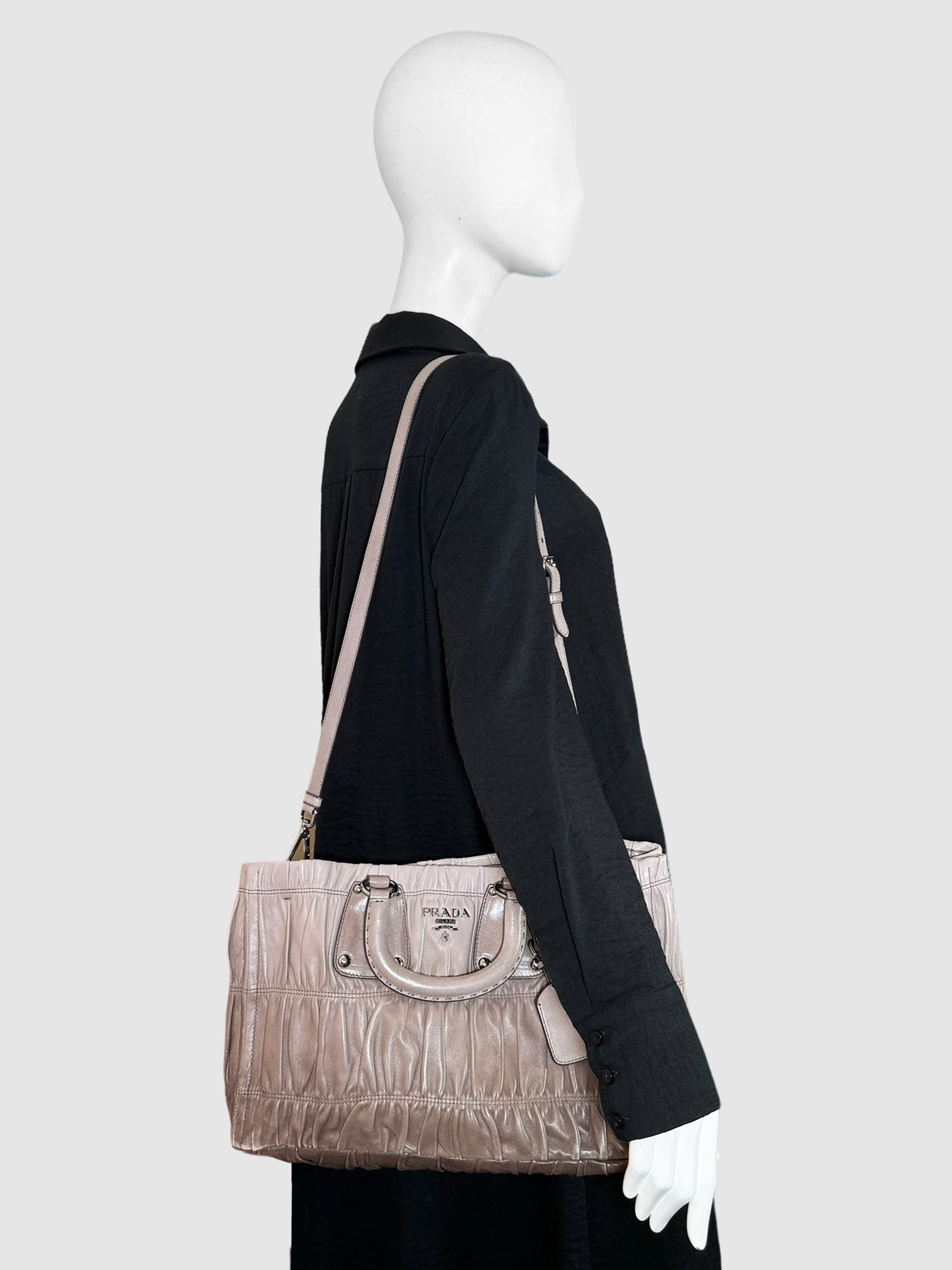 Prada 2010 Nappa Gaufre Ombré Handbag in Beige Consignment Secondhand Designer Luxury Resale Toronto Trendy