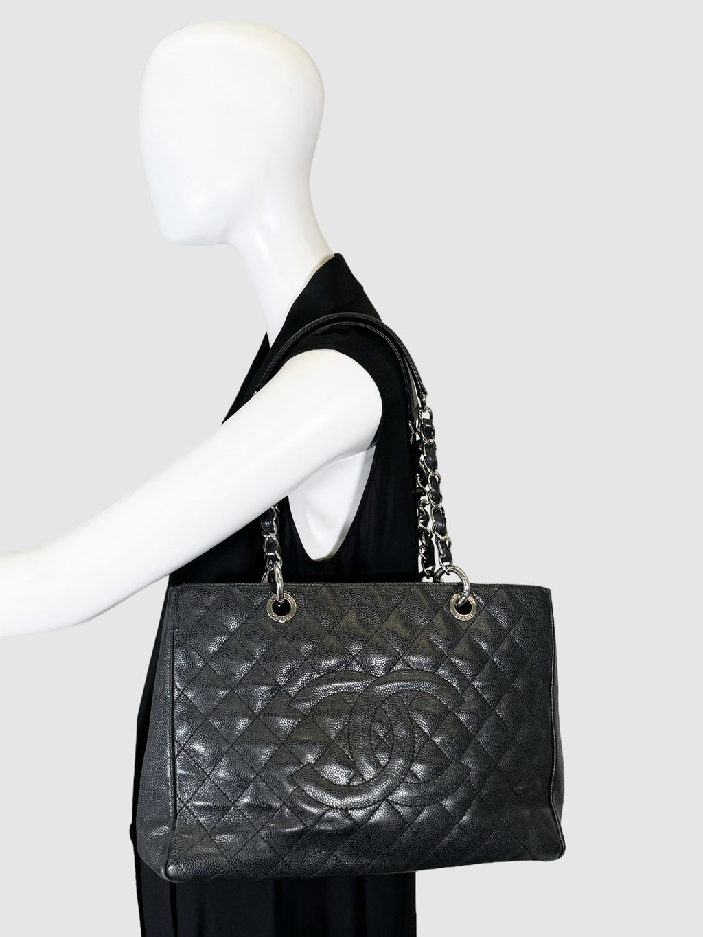 Chanel Caviar Quilted Grand Shopping Tote leather shoulder bag consignment canada luxury resale secondhand