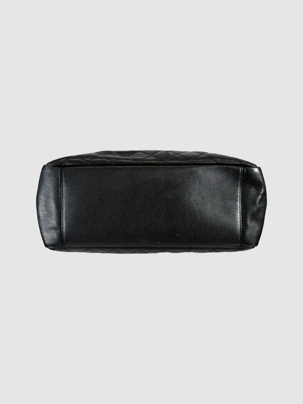 Caviar Quilted Grand Shopping Tote