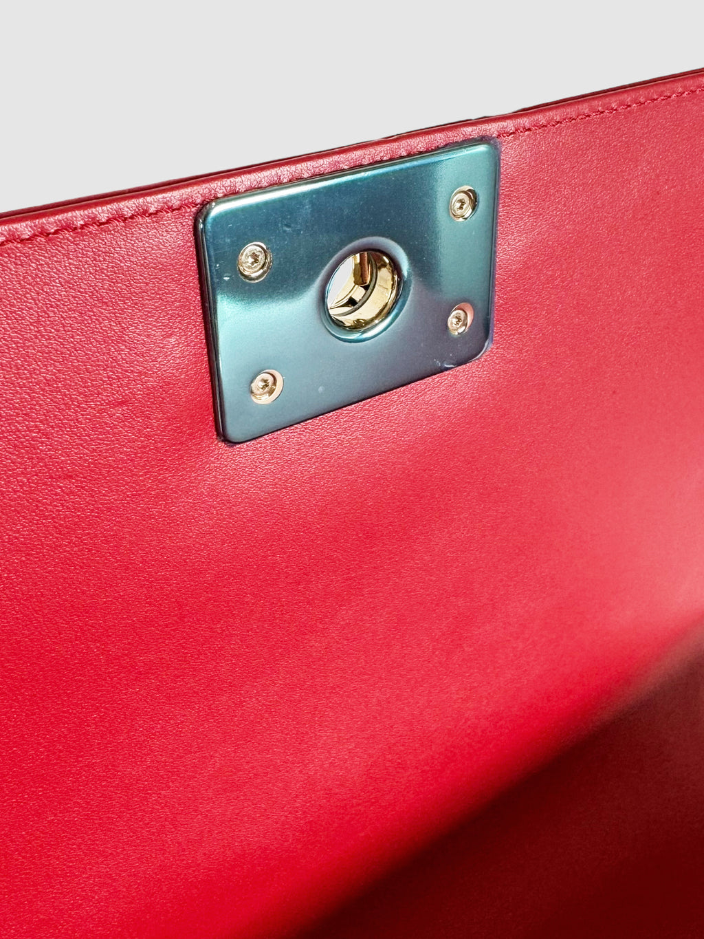 Medium Chevron Quilted Boy Bag