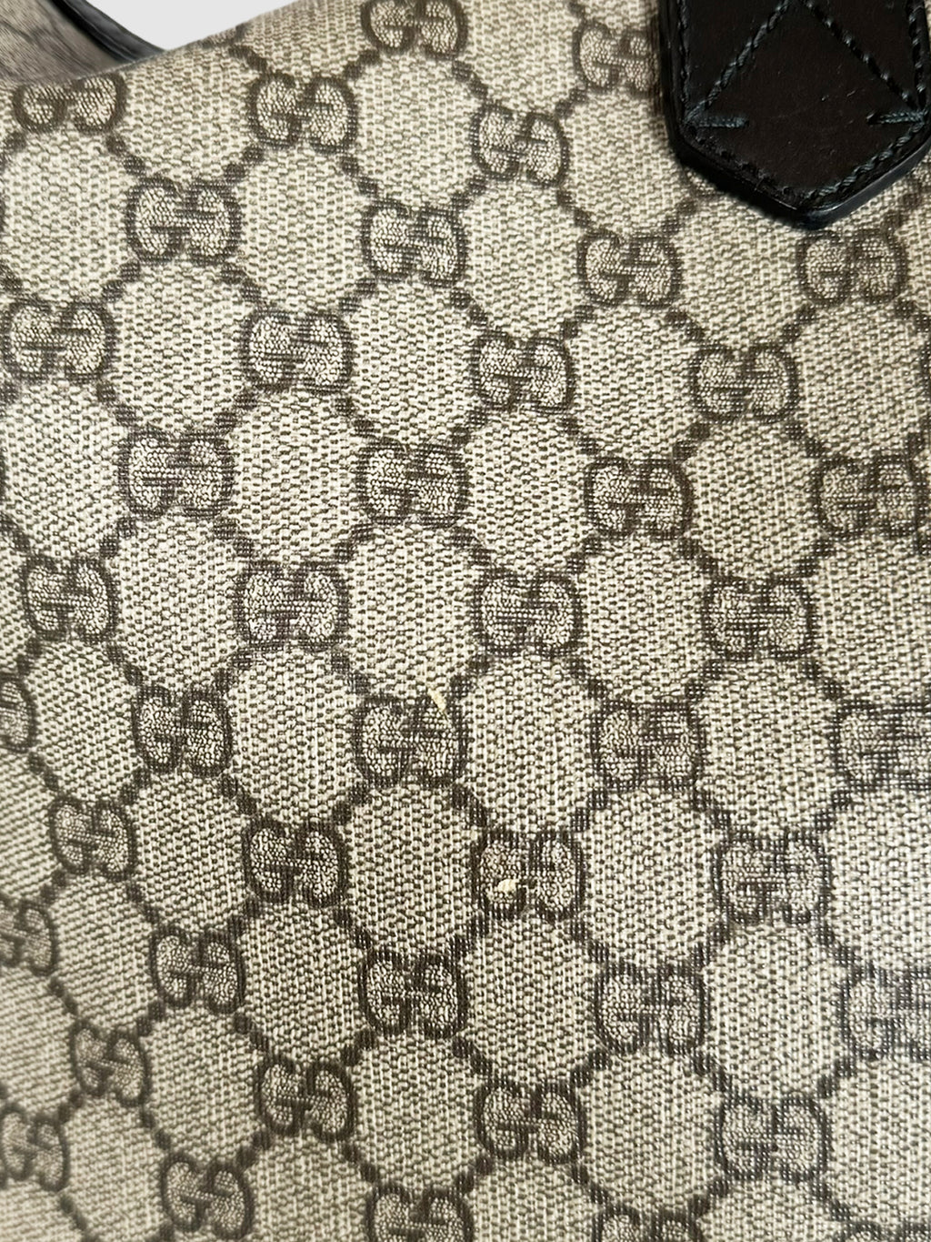 GG Supreme Web Duffle Bag