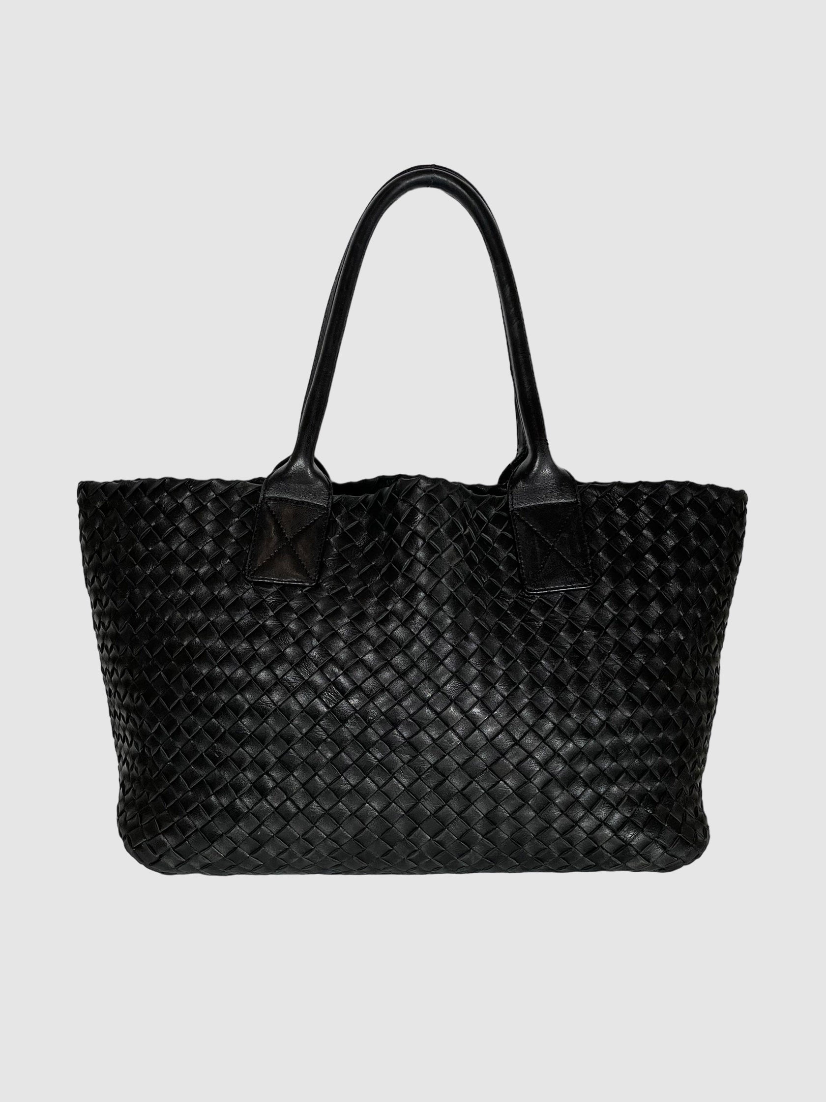 Intrecciato Medium Cabat Tote