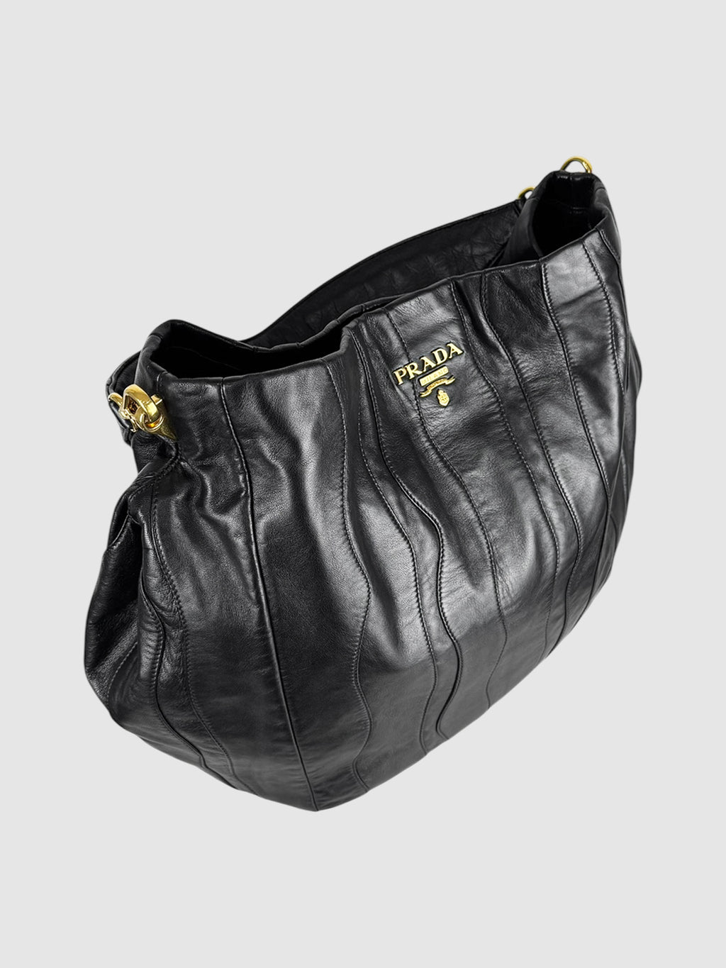 Nappa Waves Shoulder Bag