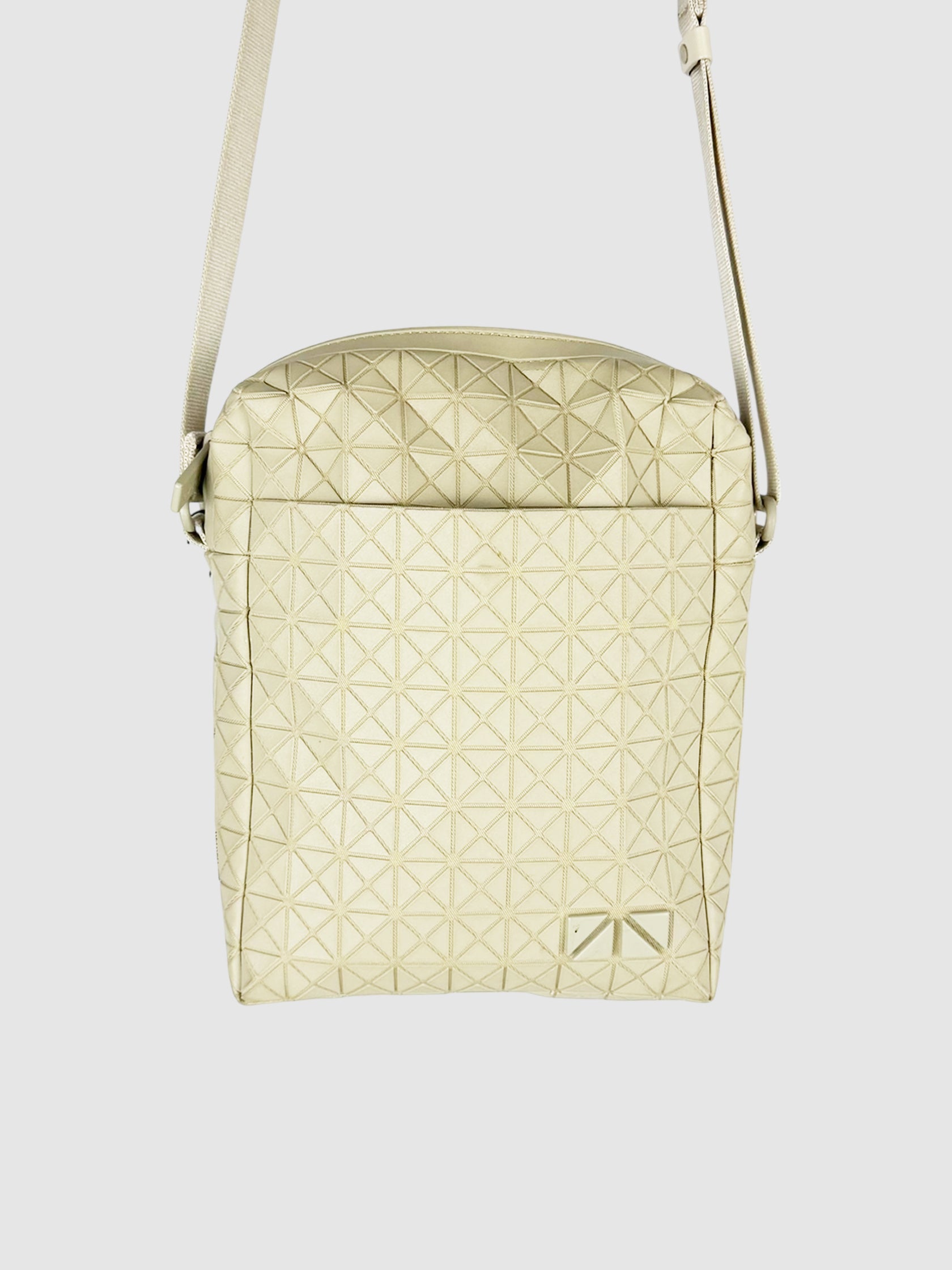 Bao Bao Voyager Bag