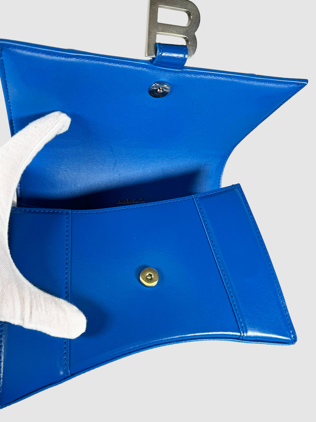 Small Leather Hourglass Bag