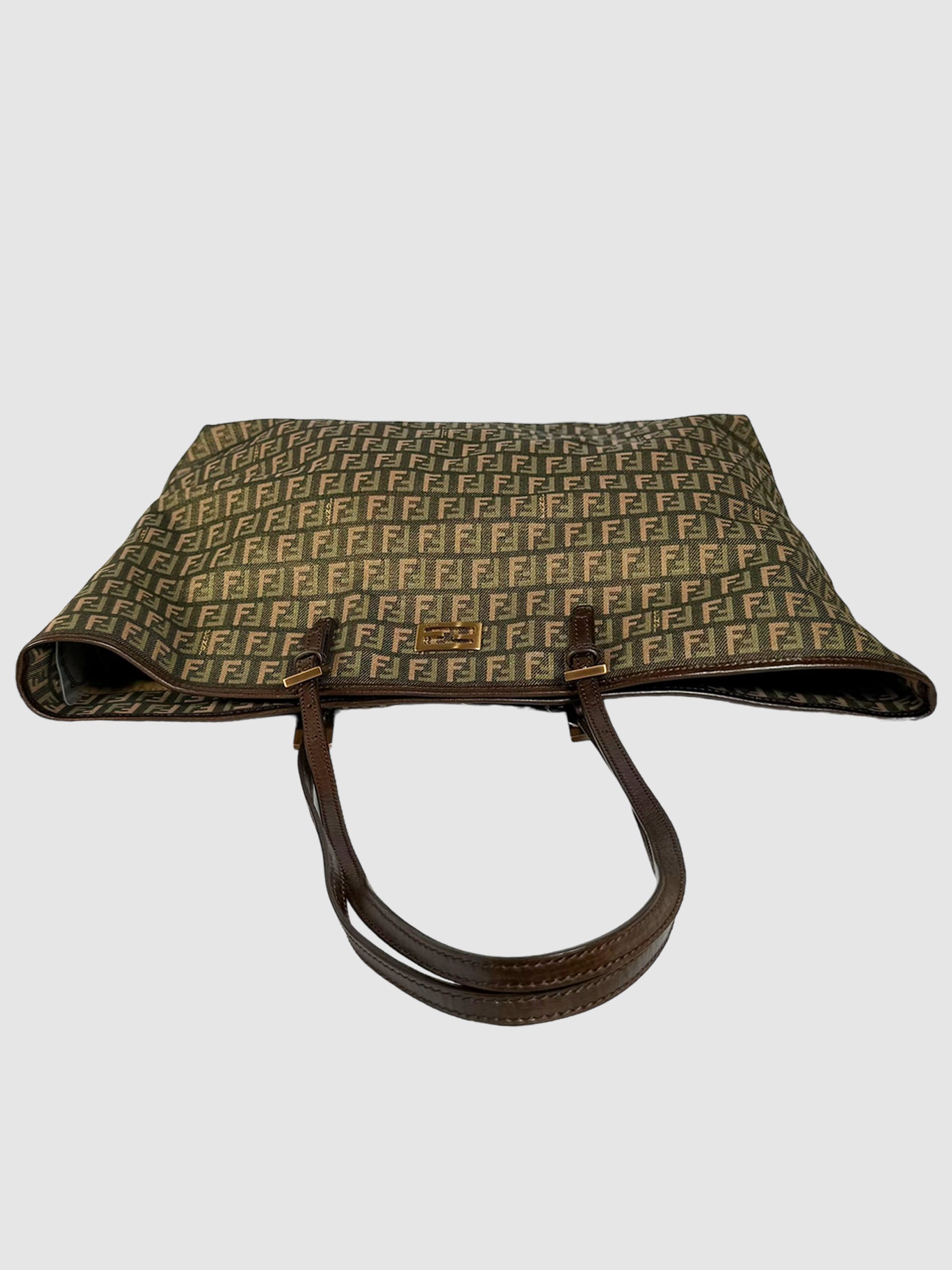 2006 Zucchino Monogram Tote Bag