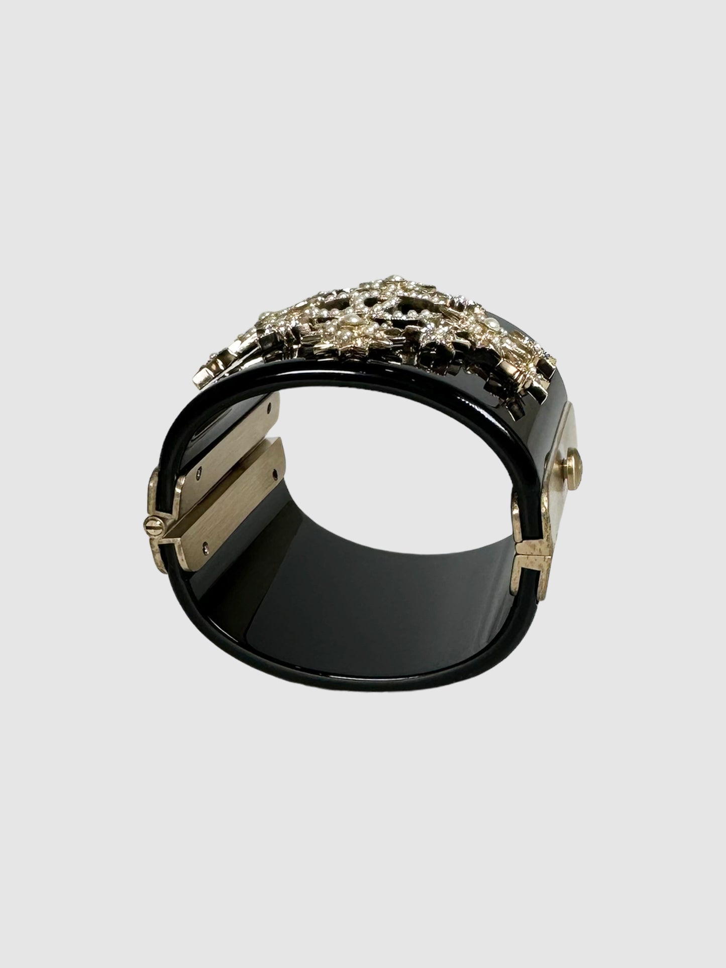 Métiers d'Art Cuff