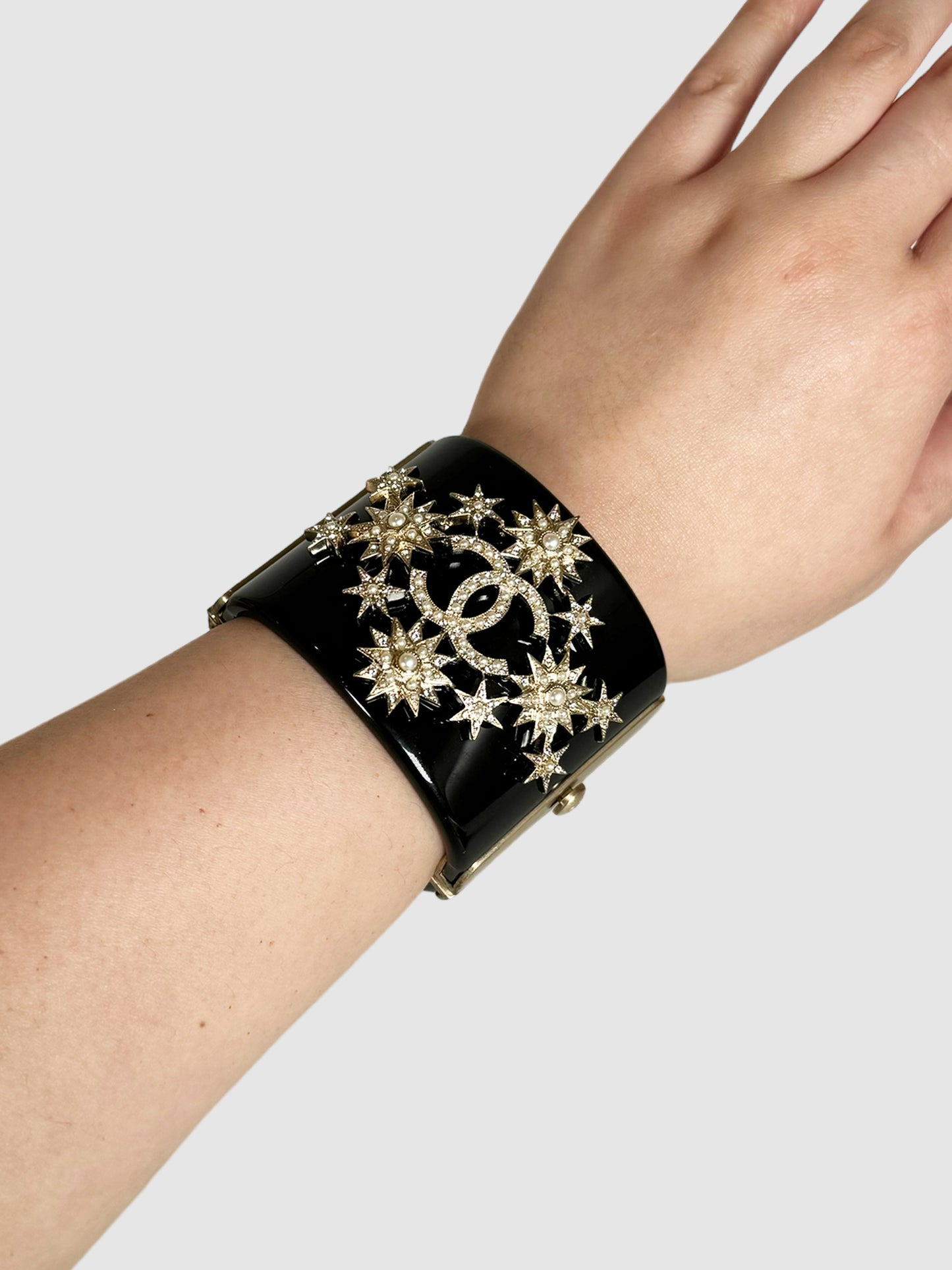 Métiers d'Art Cuff