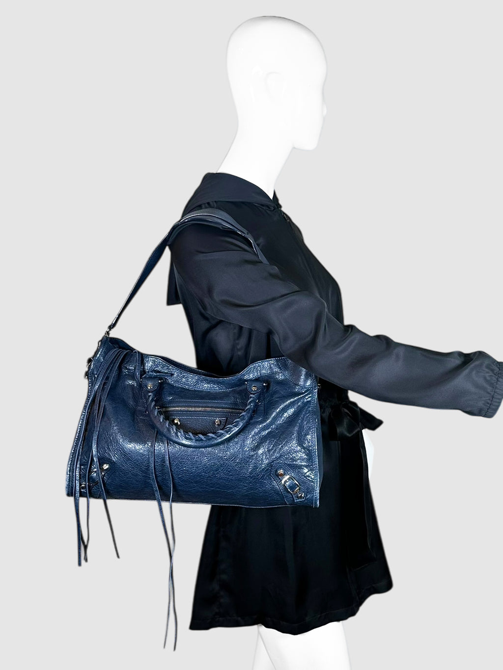 Balenciaga Navy Blue Leather Classic City Shoulder Bag Luxury Designer Resale Consignment Toronto Secondhand Pre-Loved