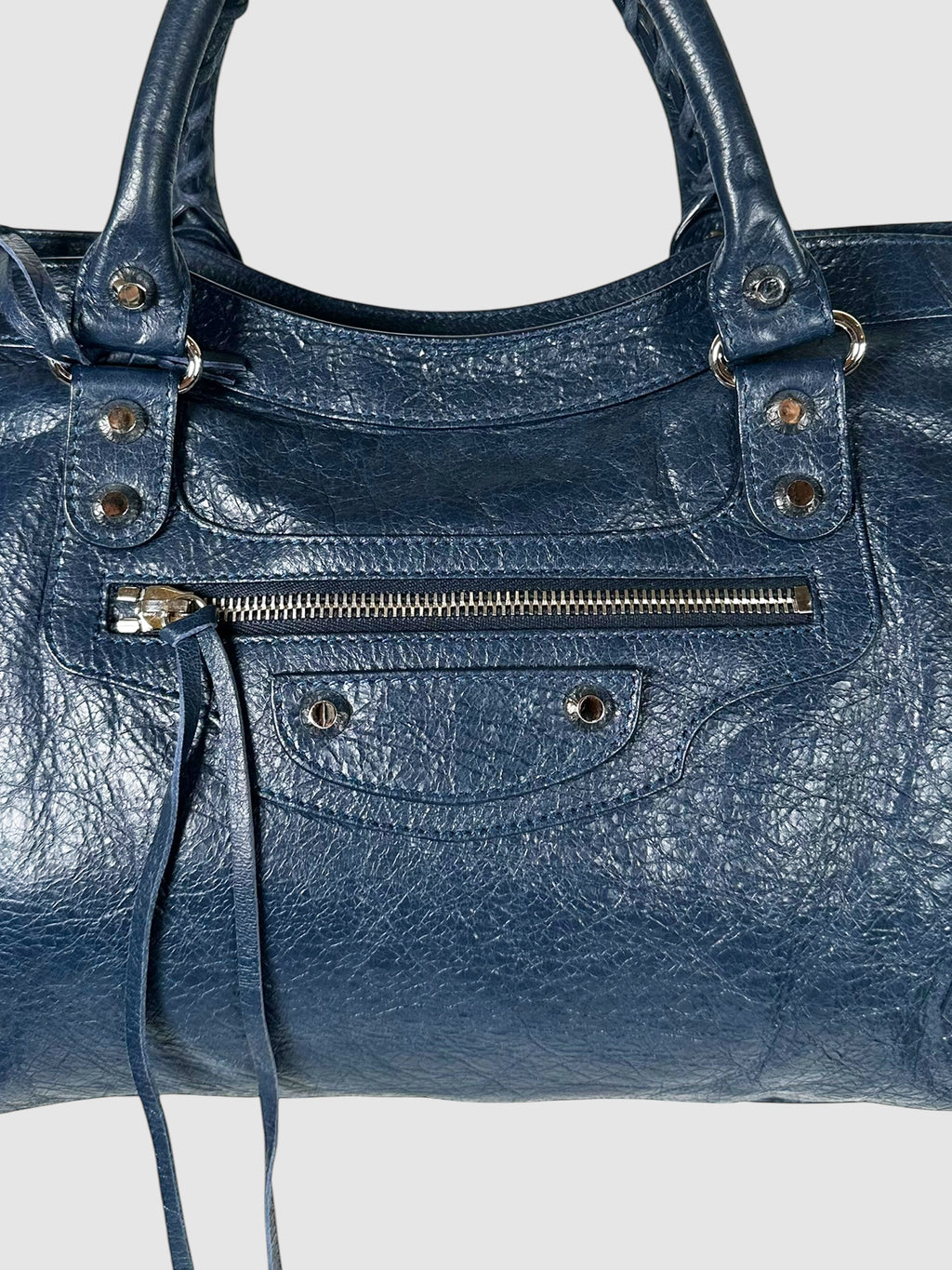 Classic City Shoulder Bag