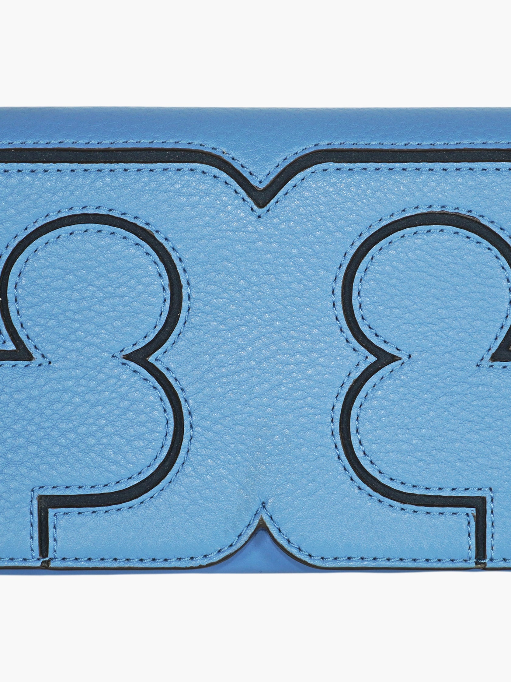 Serif Flap Clutch