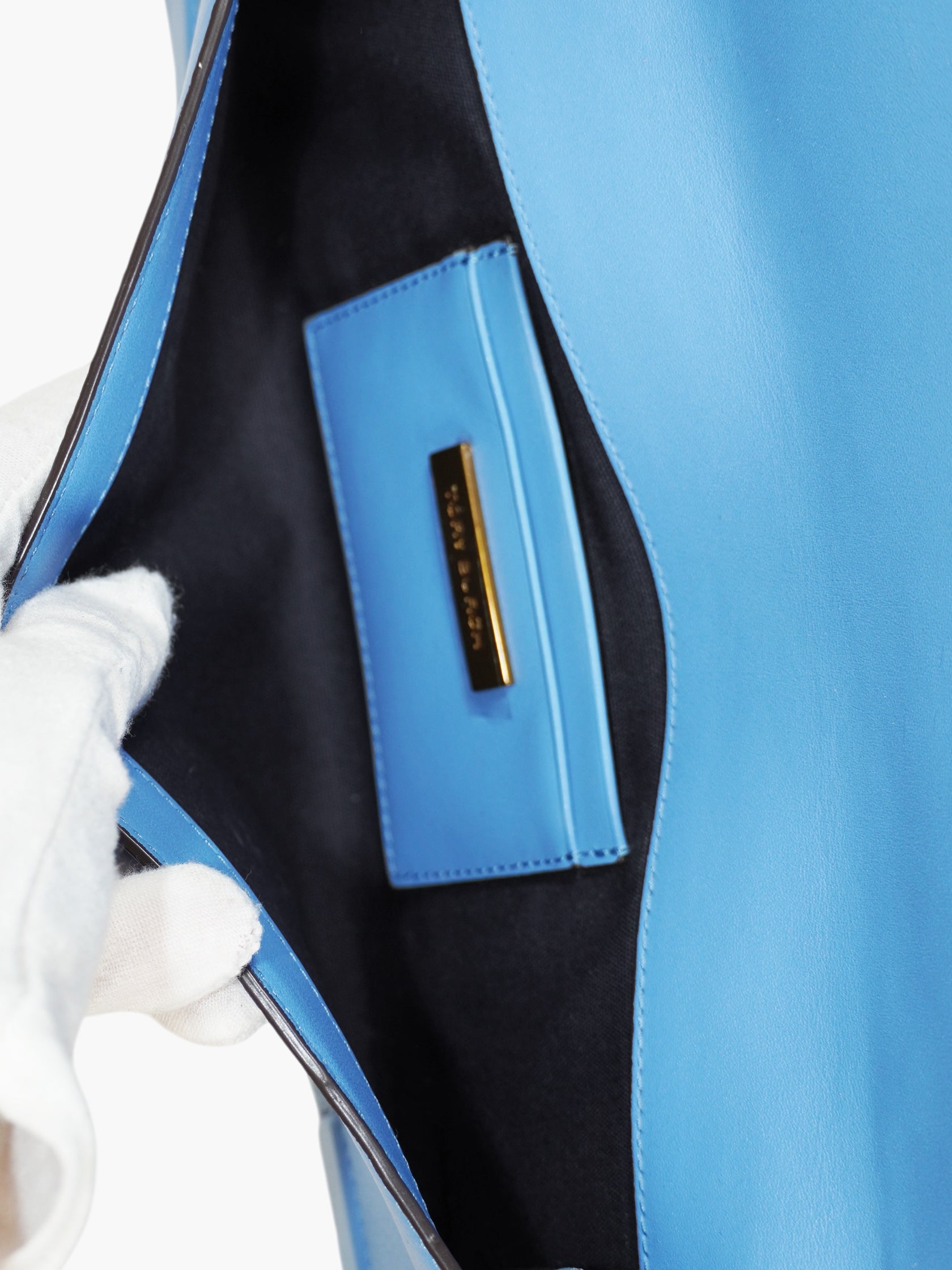 Serif Flap Clutch