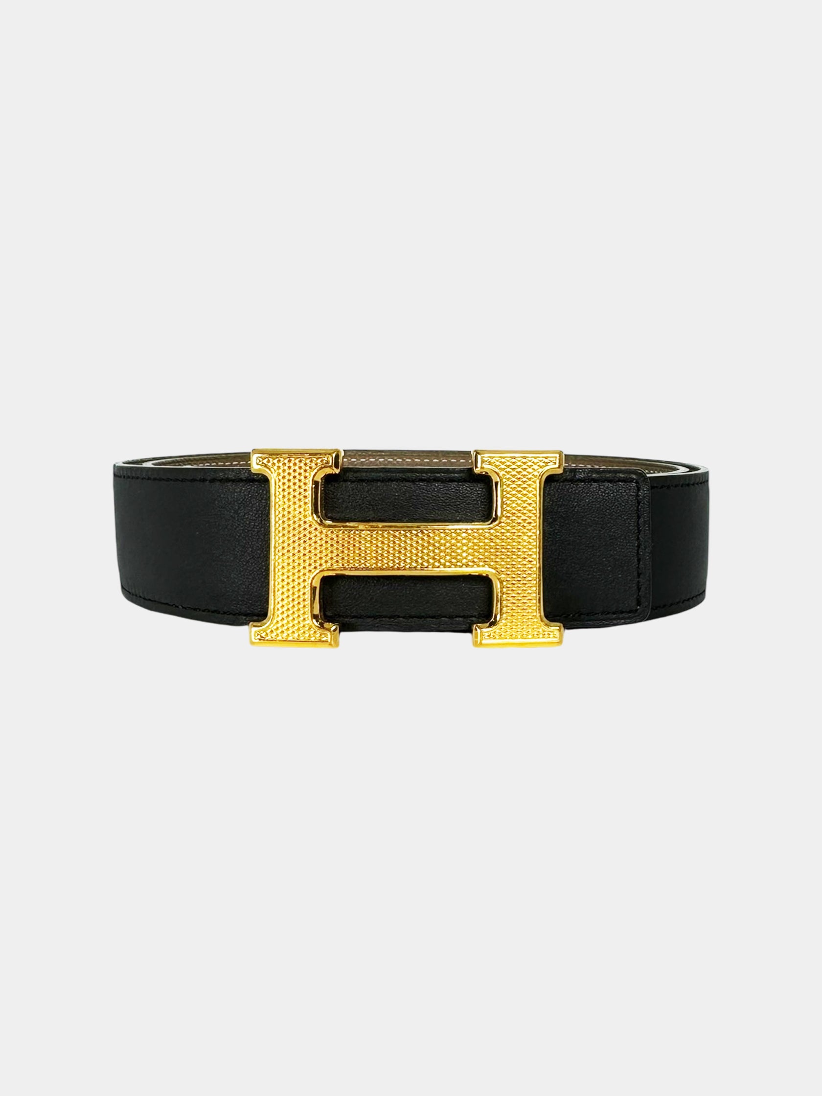 Hermès 2014 Black and Taupe Guillochee Reversible Leather Belt Luxury Designer Resale Consignment