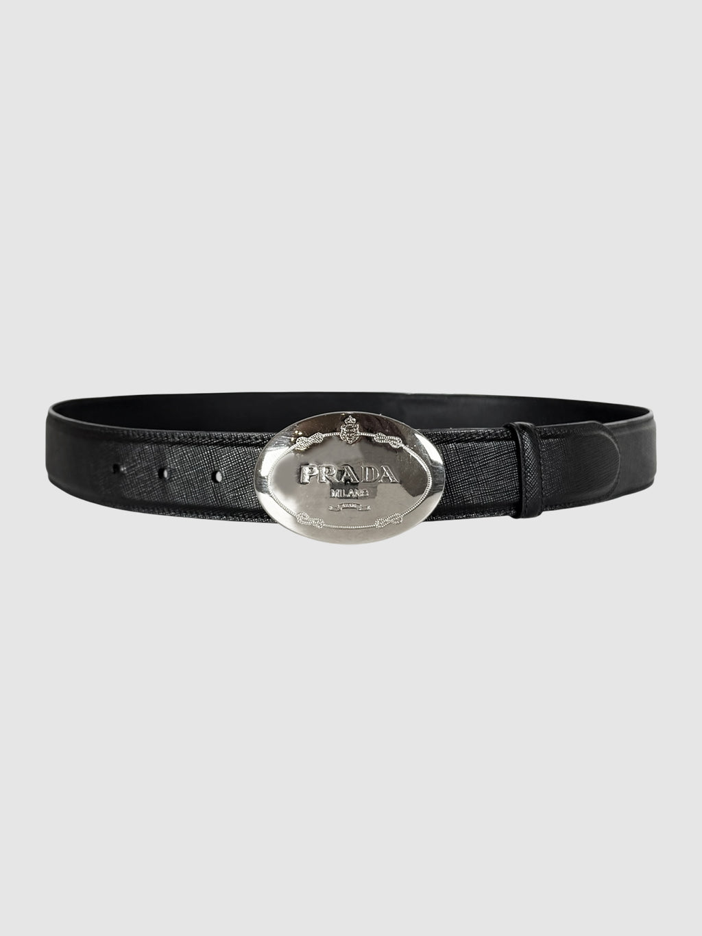 Oval Plaque Leather Belt