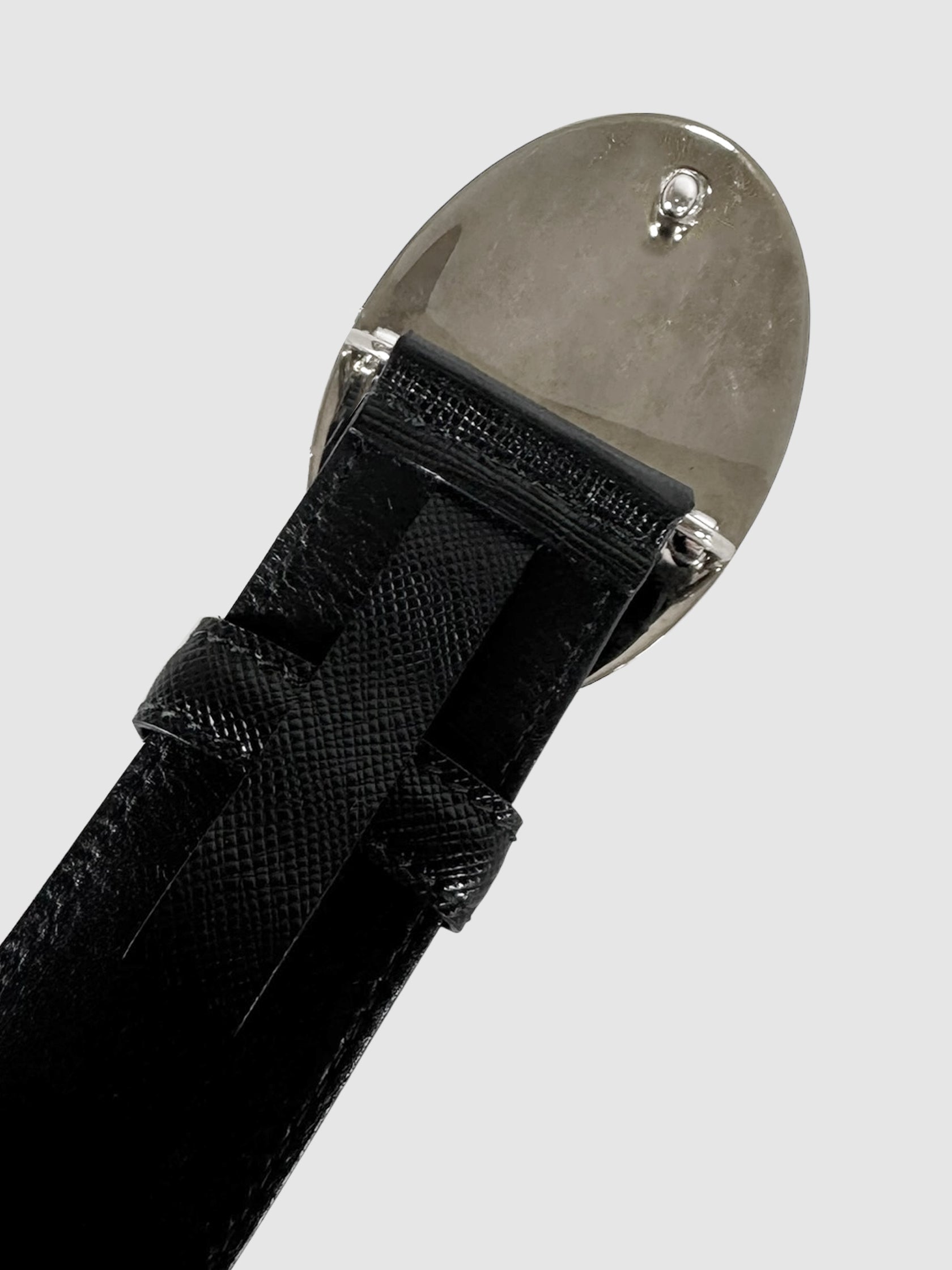 Oval Plaque Leather Belt