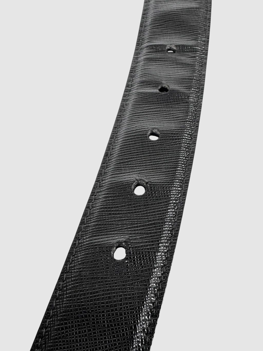 Oval Plaque Leather Belt