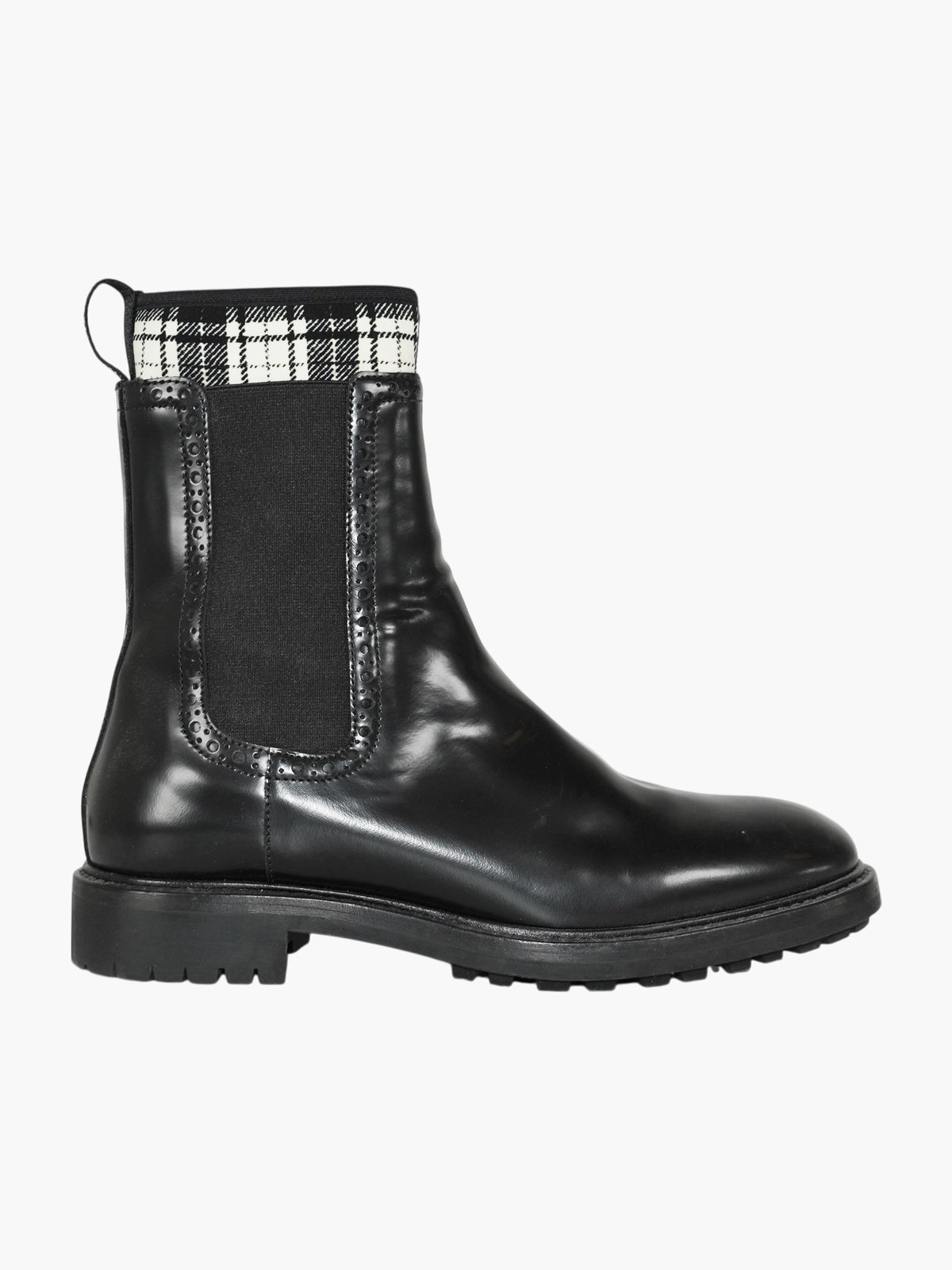 D Order Boots