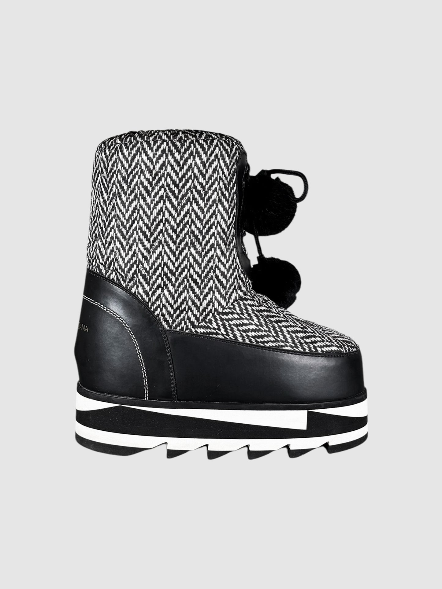 Herringbone Platform Moon Boots - Size 38