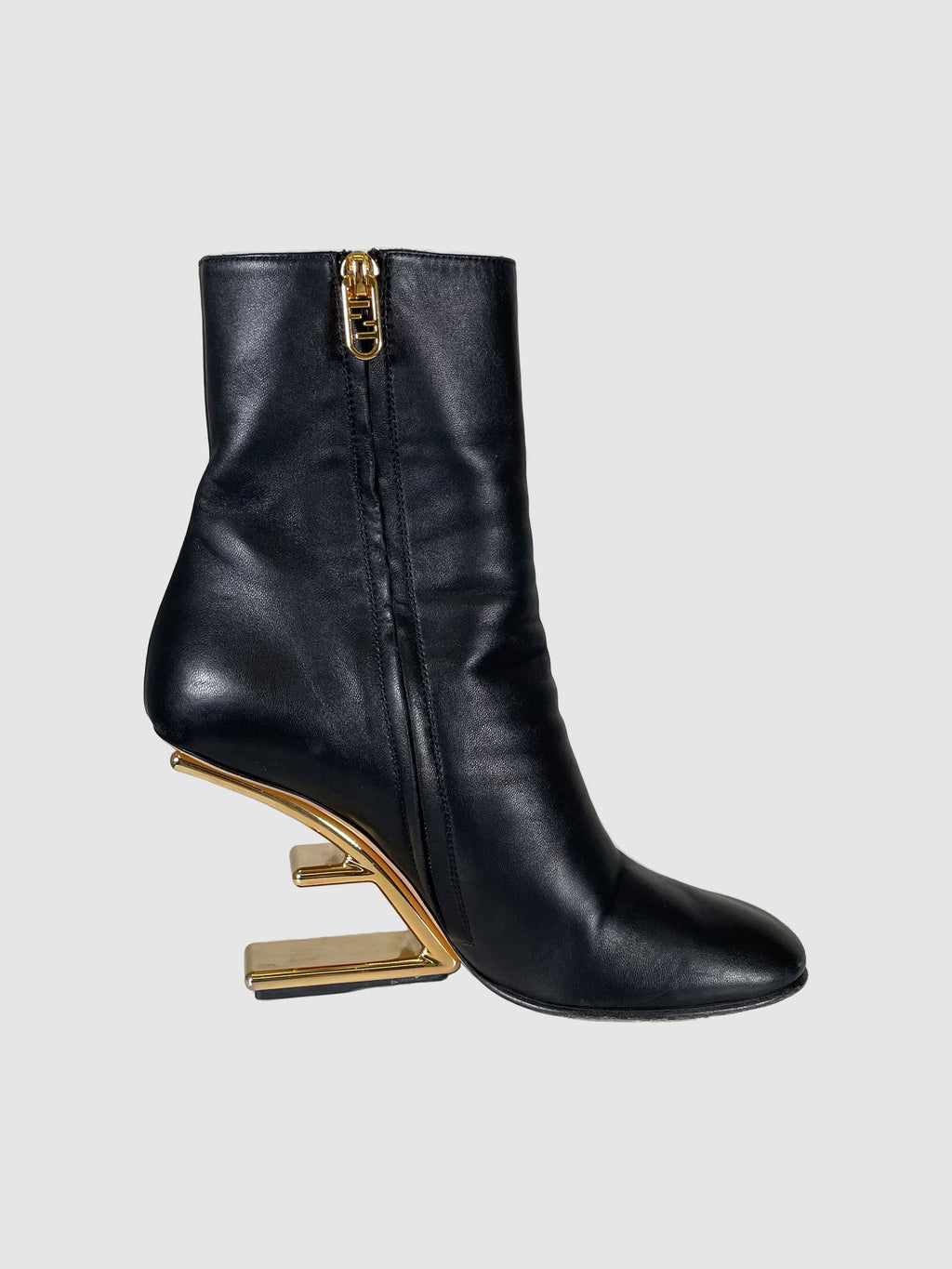 Fendi First Boots - Size 38