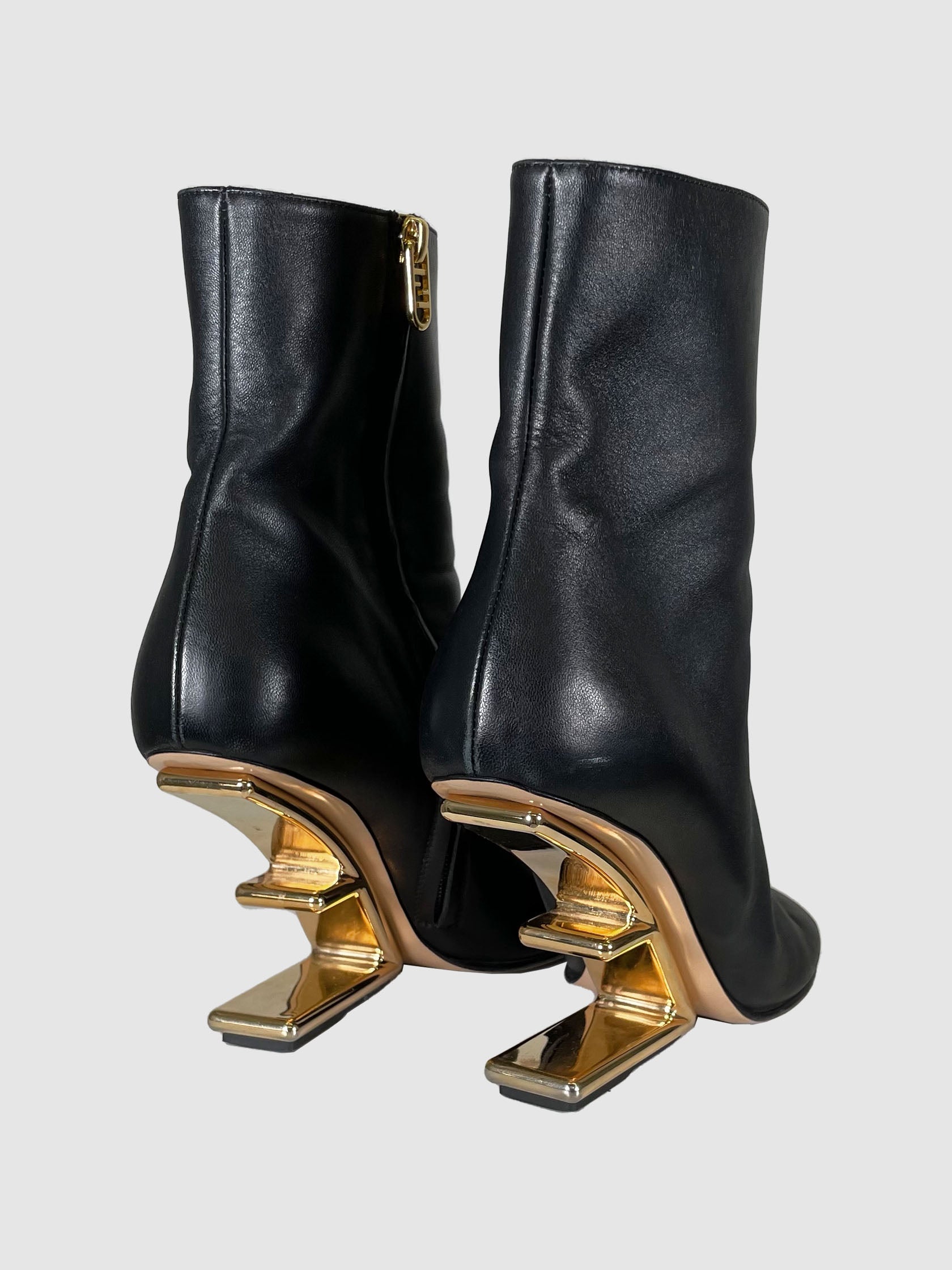 Fendi First Boots - Size 38