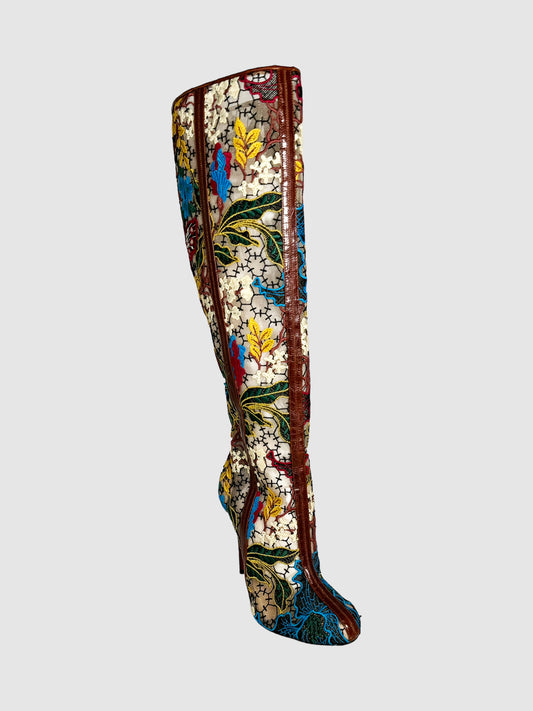 Christian Louboutin "Miss Tennis" Floral Print Lace Mesh Tall Stiletto Boots Consignment
Secondhand Toronto