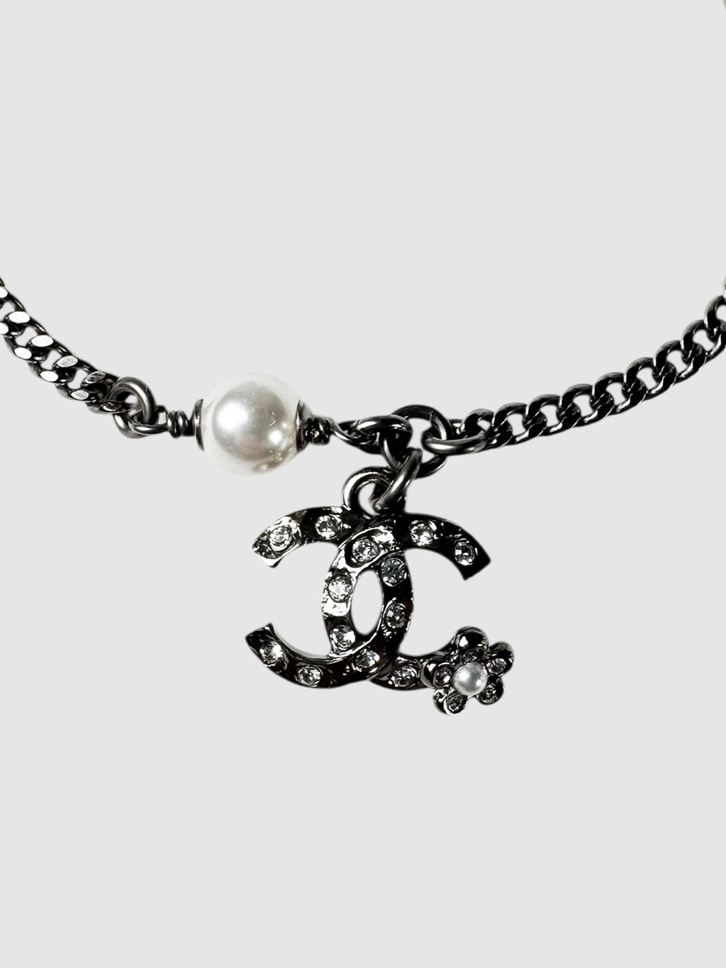 Chanel 2021 Silver Metal Pearl Crystal Baguette CC Star Bracelet luxury designer resale consignment toronto Canada secondhand 